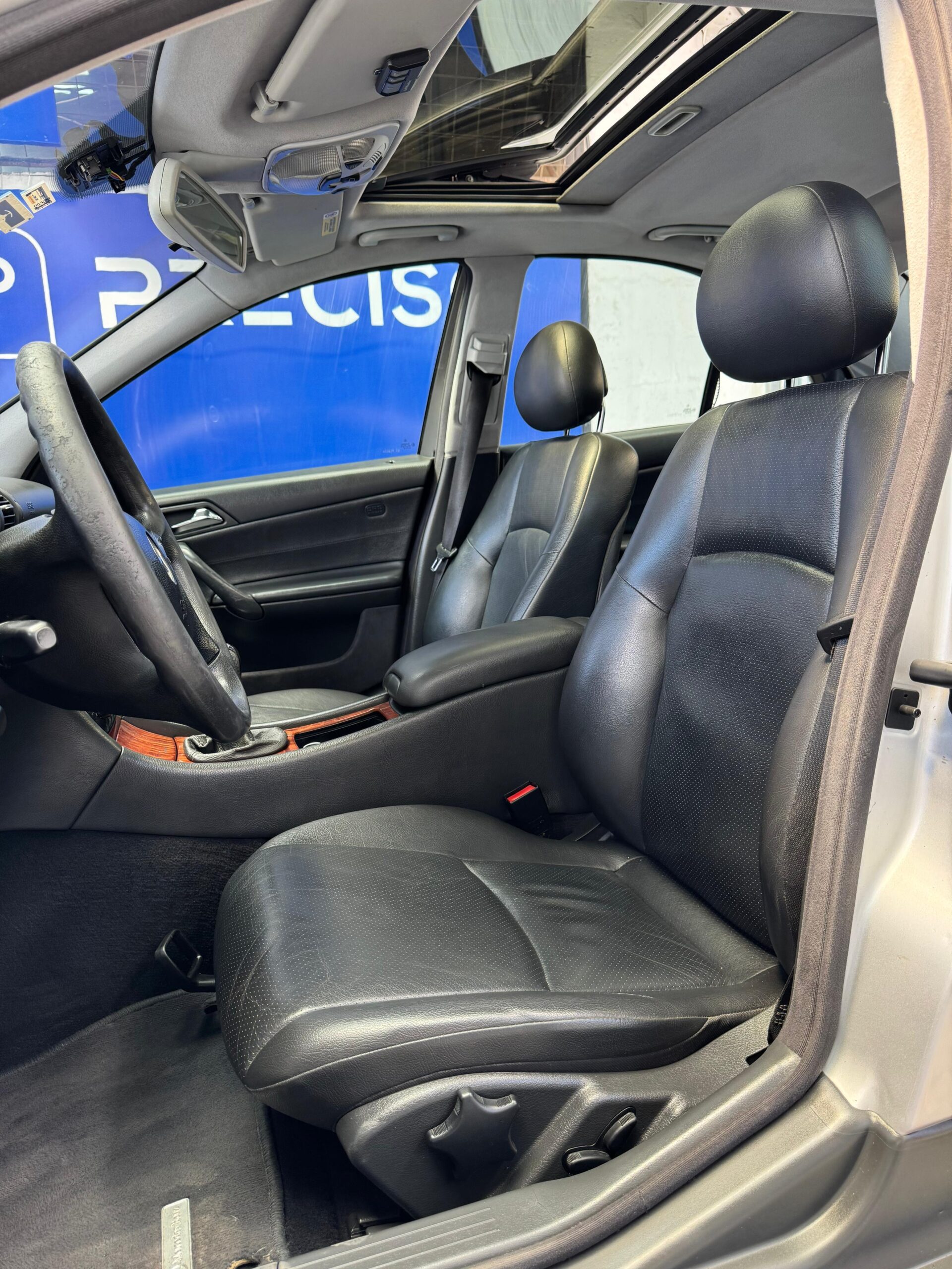 MERCEDES BENZ – C200K AC 2.0 5p 4×2 TM