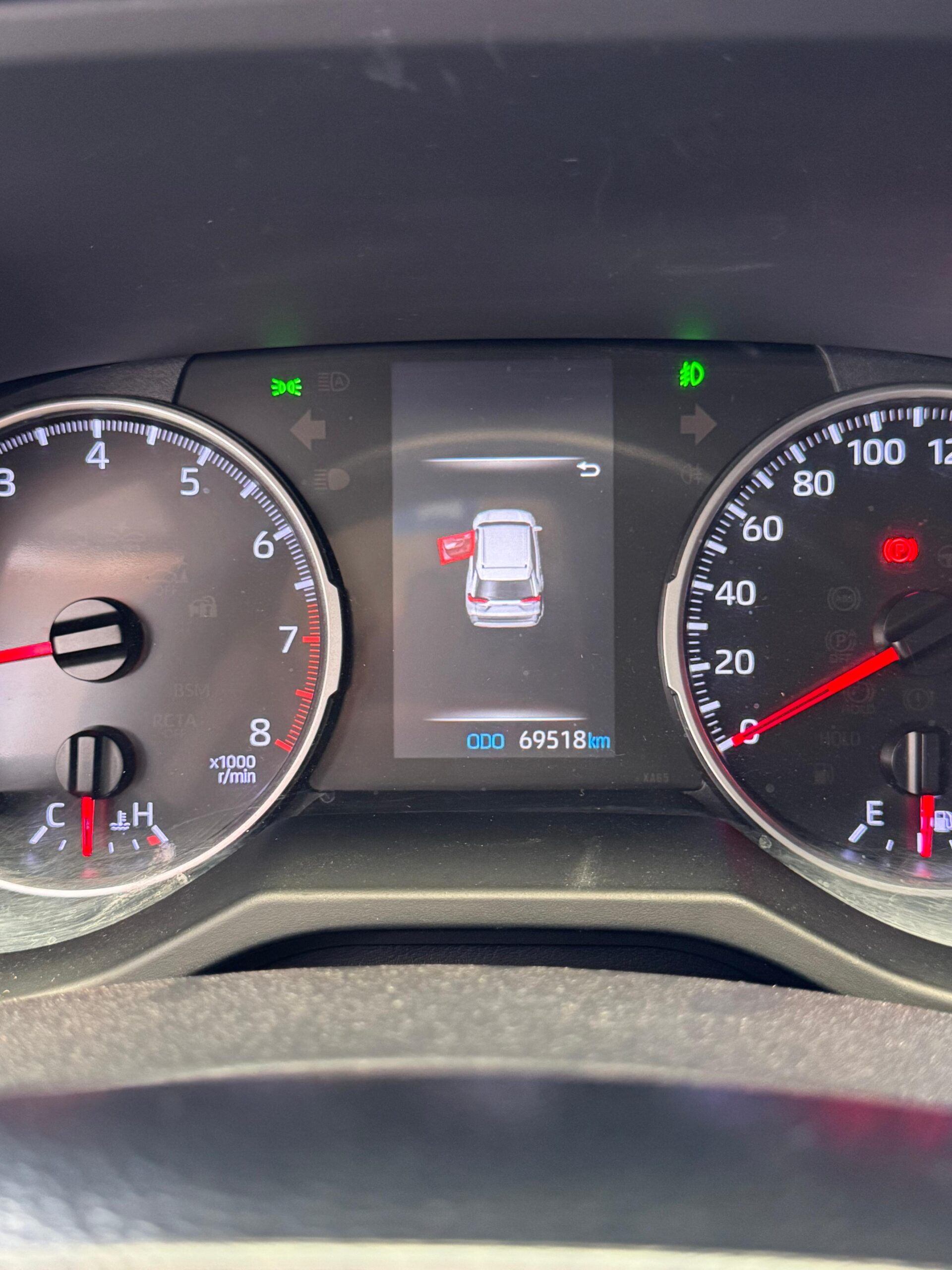 TOYOTA – NEW RAV4 LE 2.0 4×2 TM