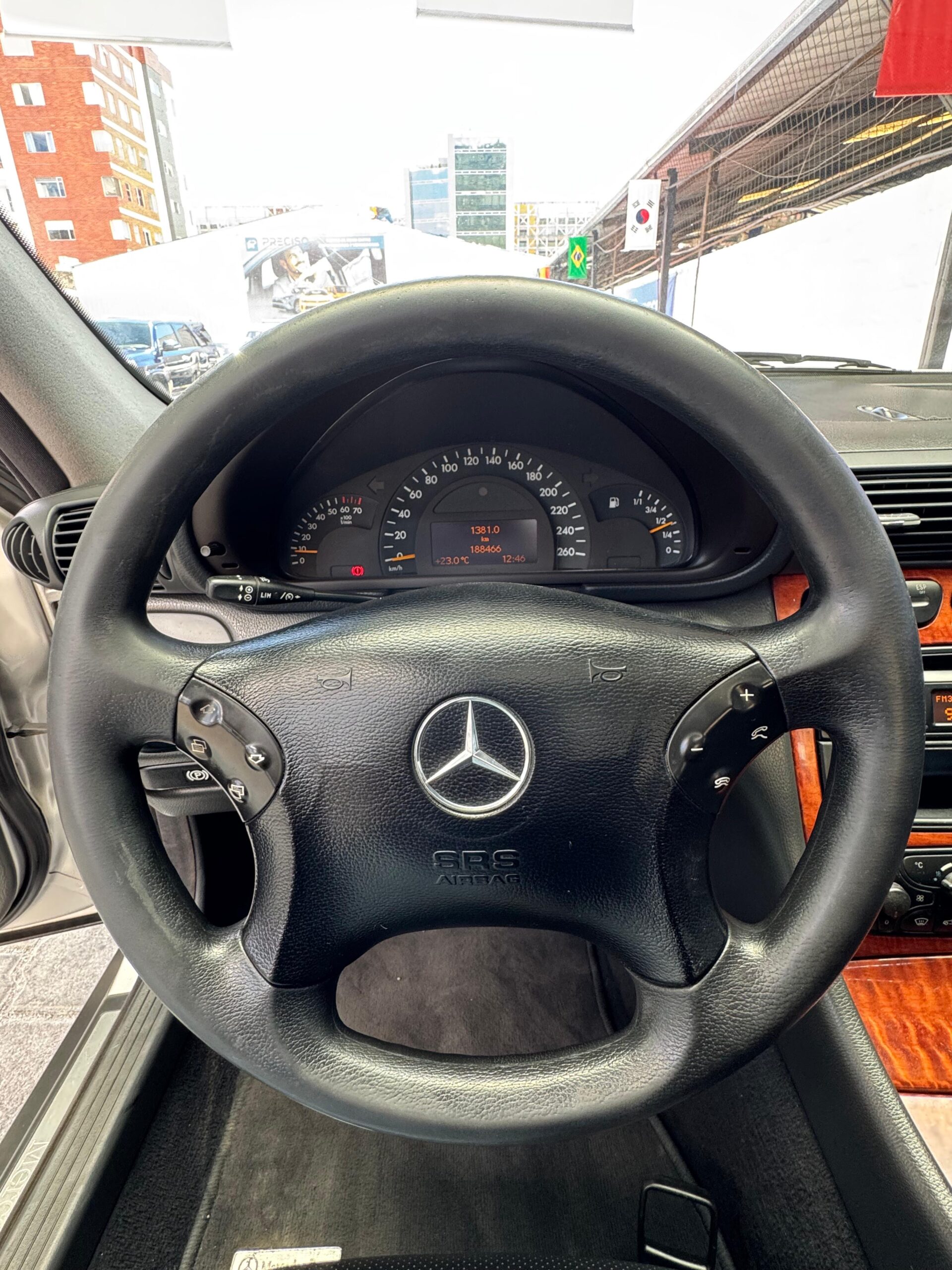 MERCEDES BENZ – C200K AC 2.0 5p 4×2 TM