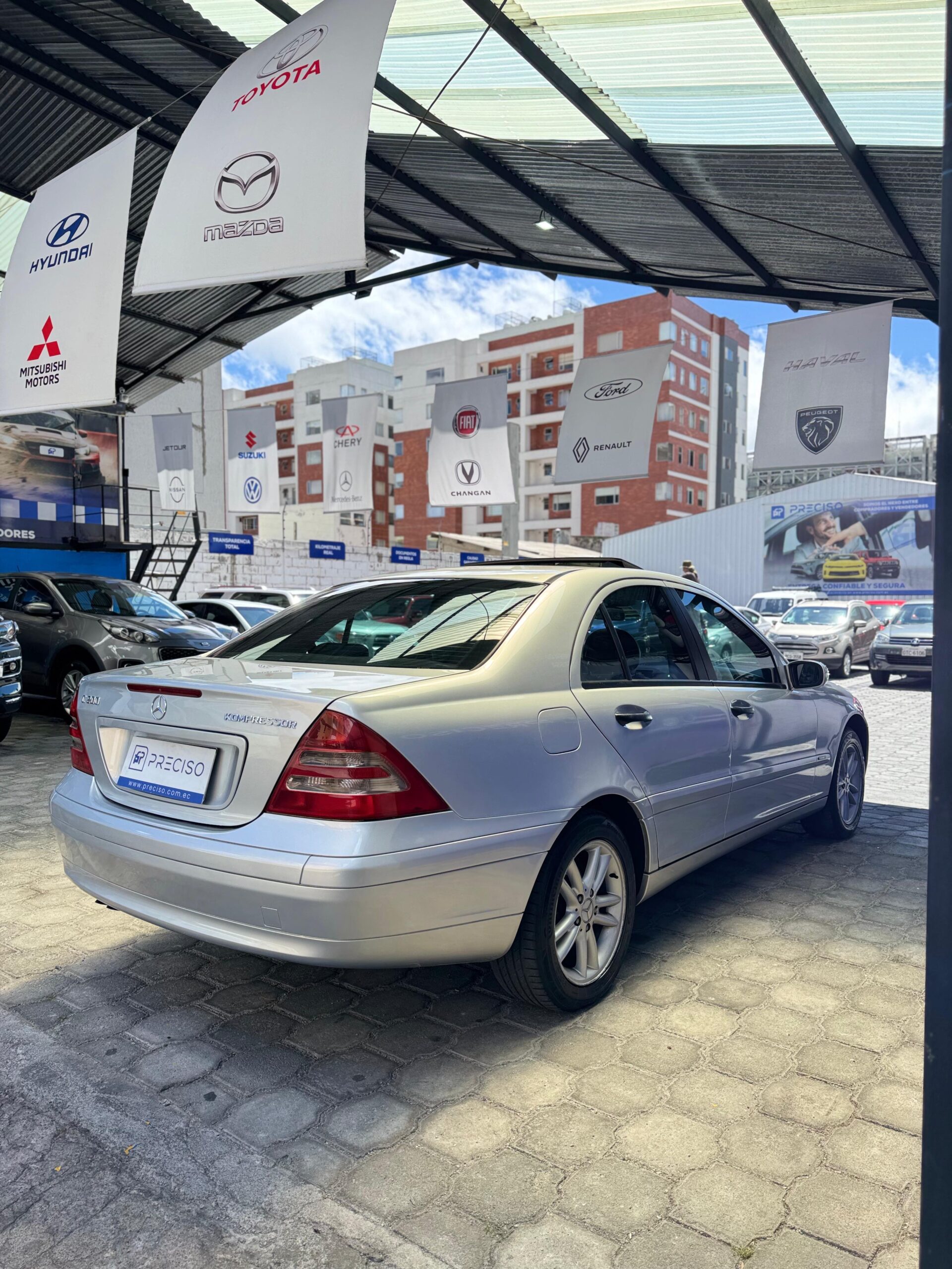 MERCEDES BENZ – C200K AC 2.0 5p 4×2 TM