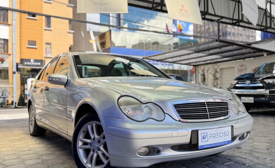 MERCEDES BENZ – C200K AC 2.0 5p 4×2 TM