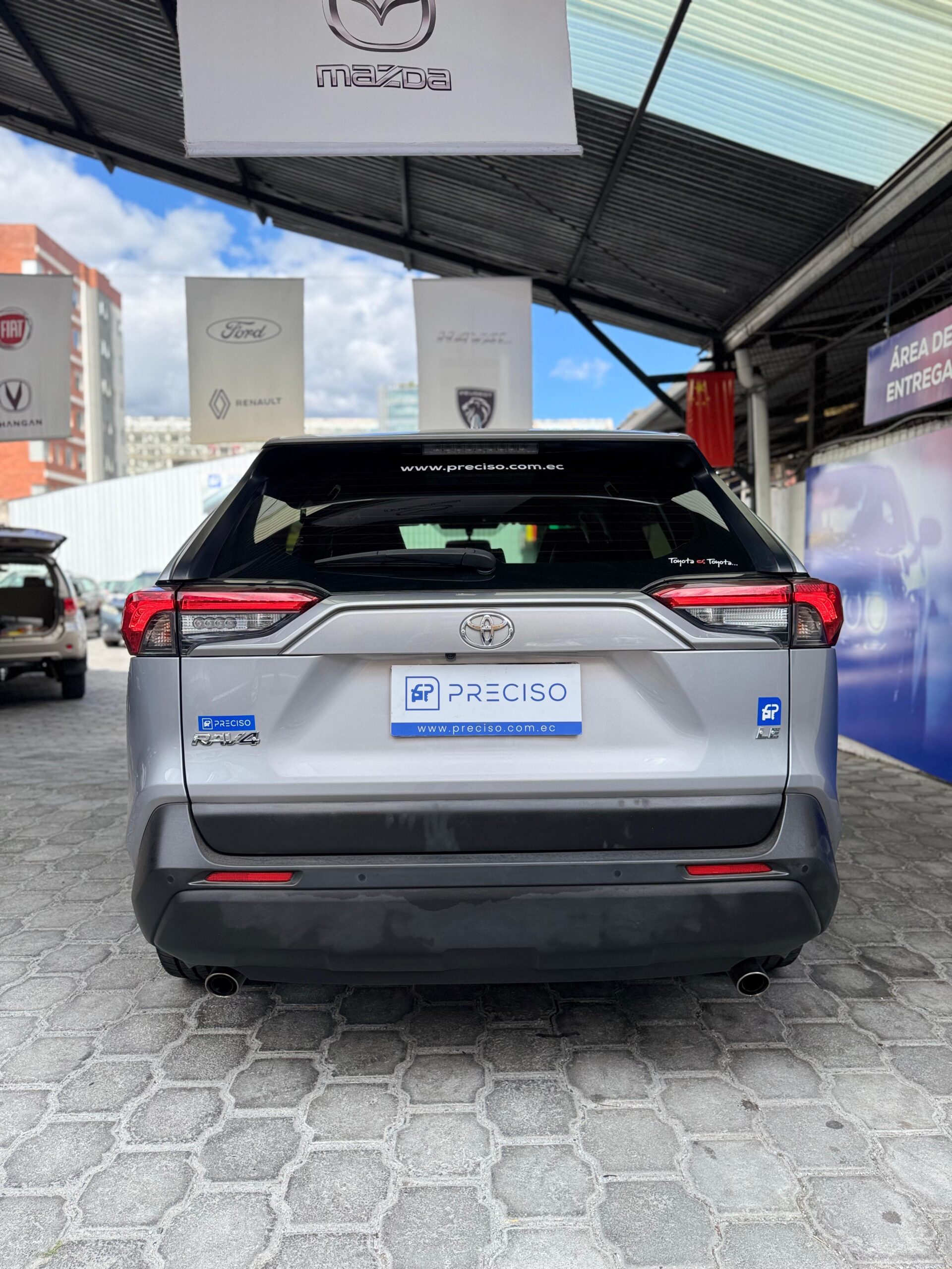 TOYOTA – NEW RAV4 LE 2.0 4×2 TM