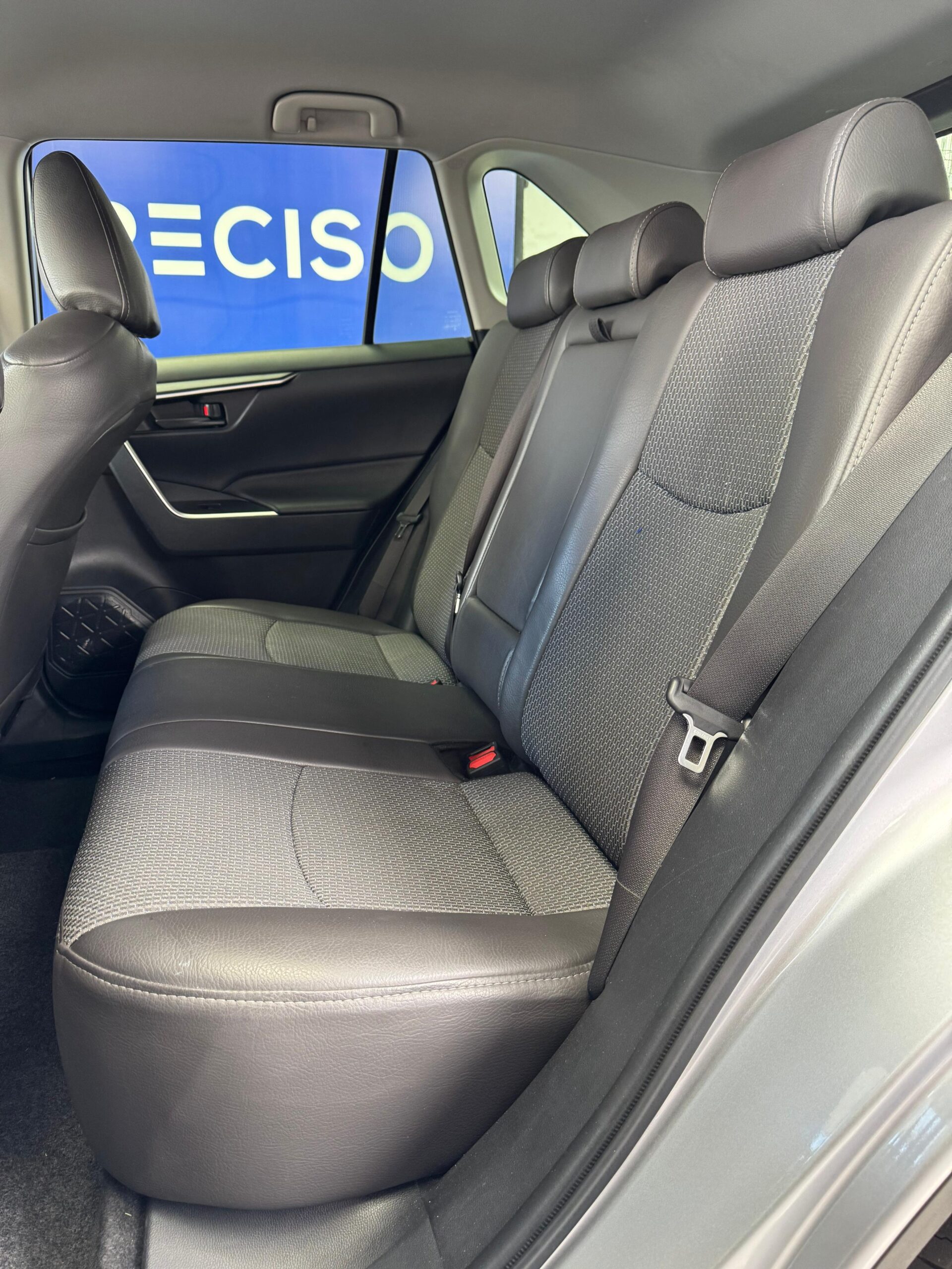 TOYOTA – NEW RAV4 LE 2.0 4×2 TM