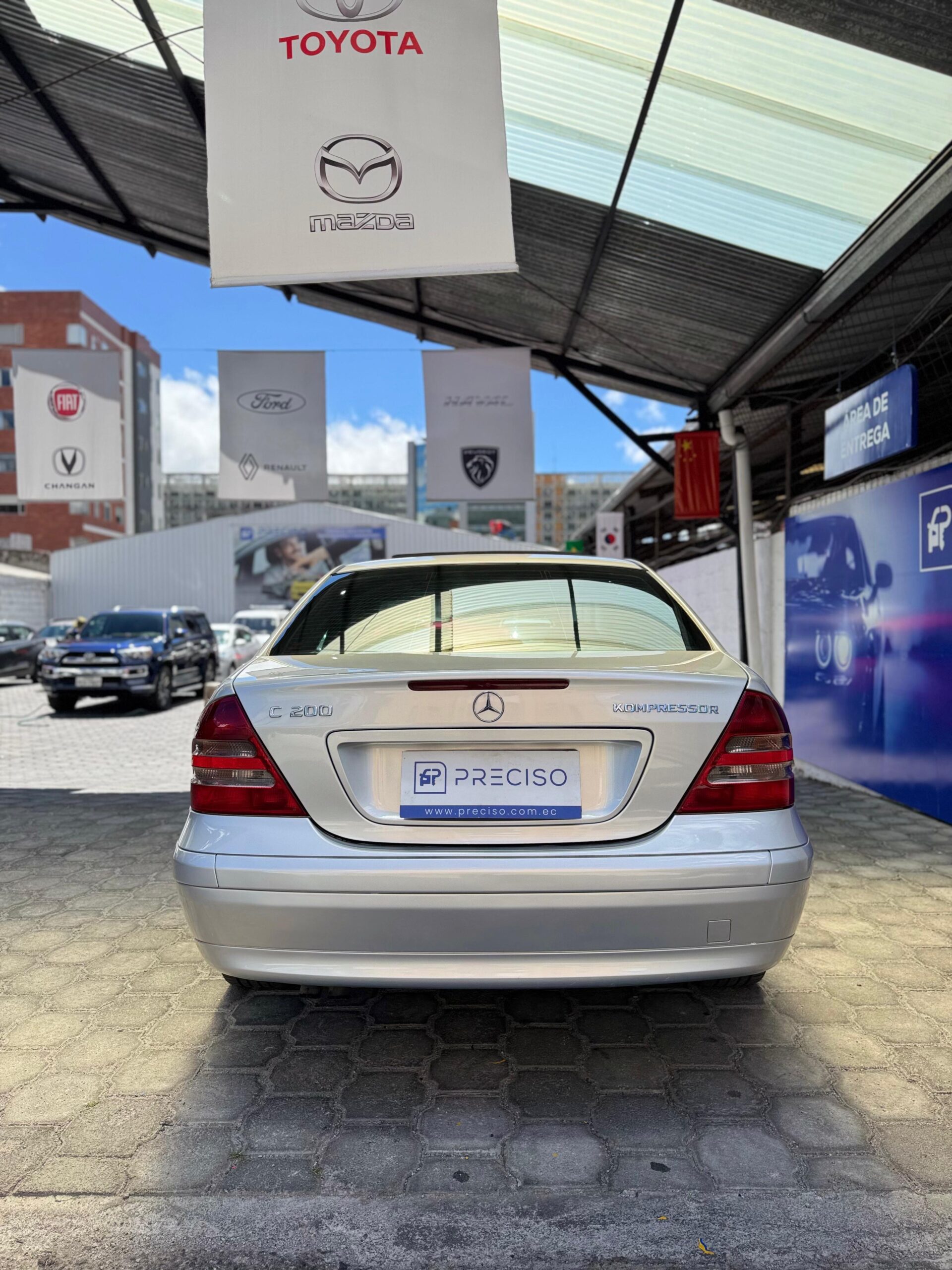MERCEDES BENZ – C200K AC 2.0 5p 4×2 TM