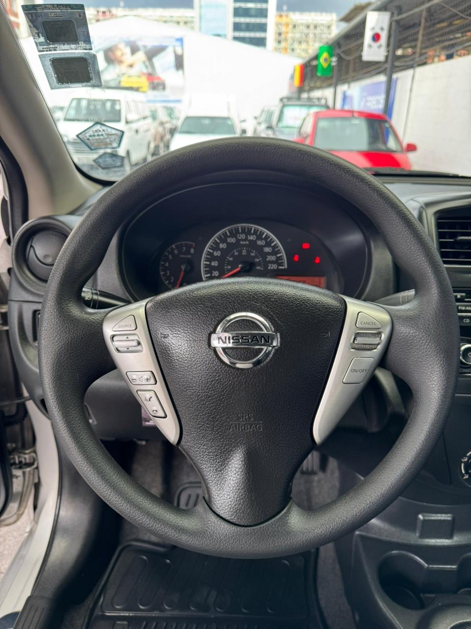 NISSAN – VERSA AC 1.6 4p 4×2 TM