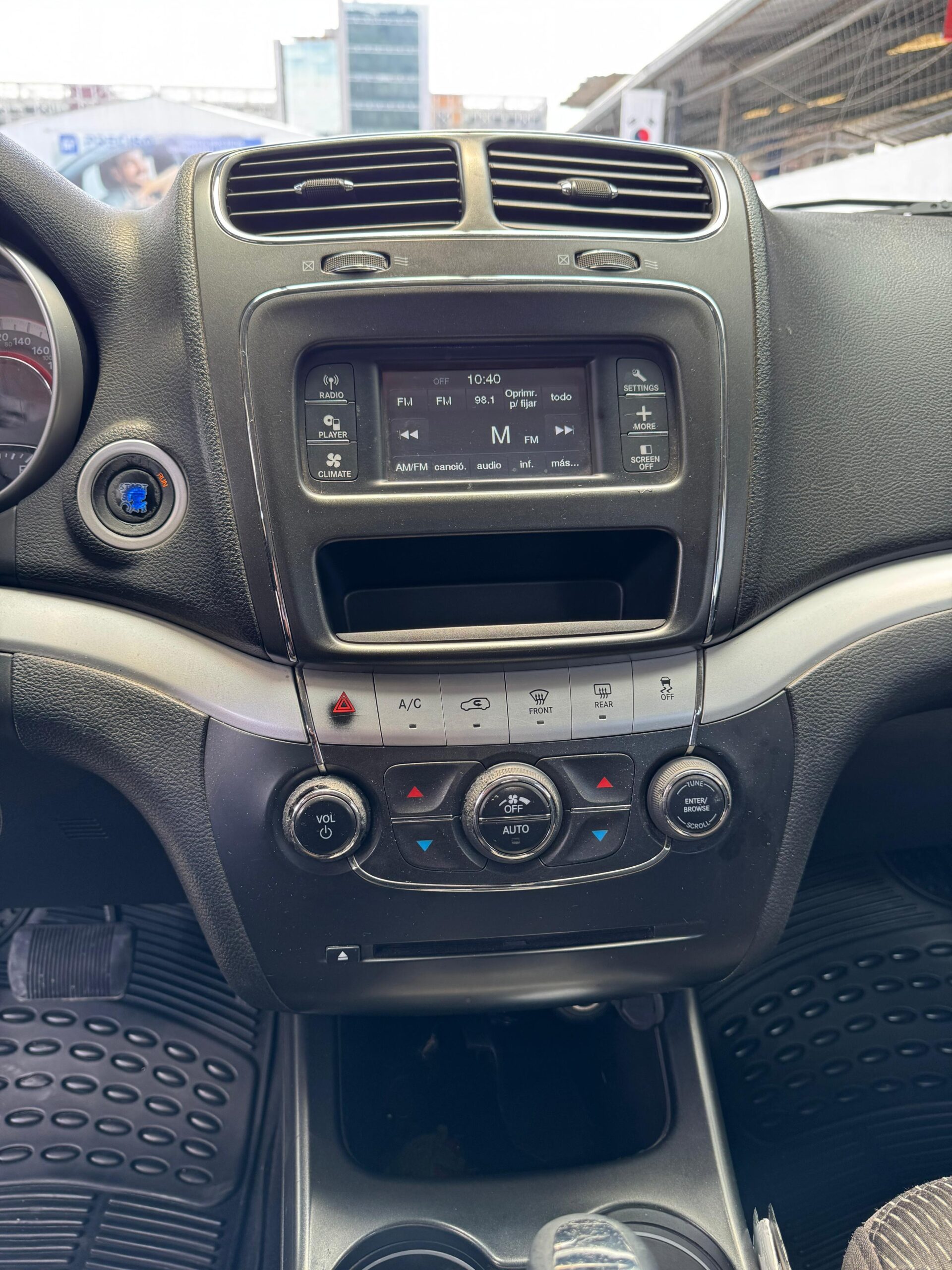 DODGE – JOURNEY SE AC 2.4 5P 4X2 TA