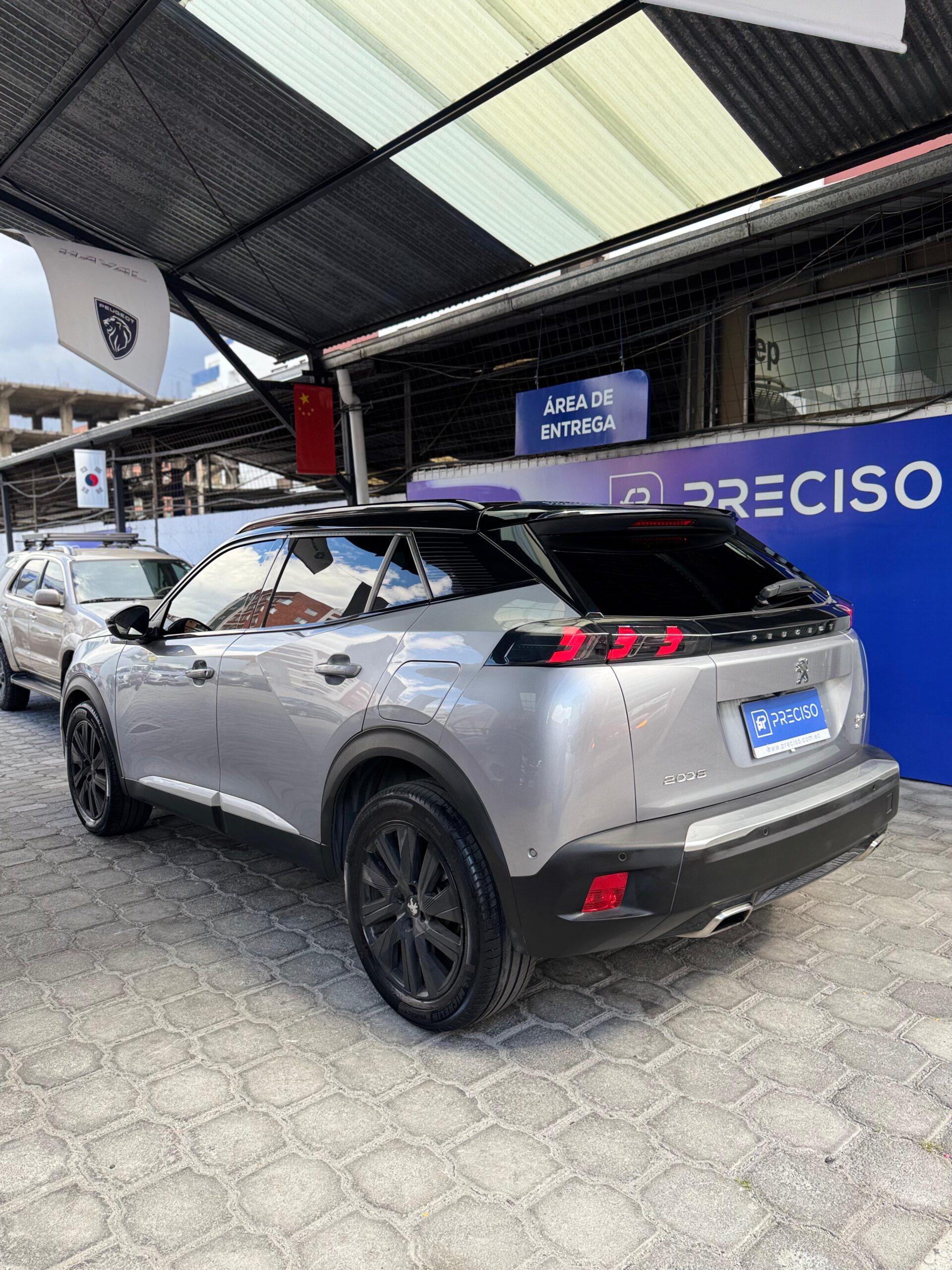 PEUGEOT – 2008 FIN T 12E BAUT8 AC 1.2 5P 4X2 TA