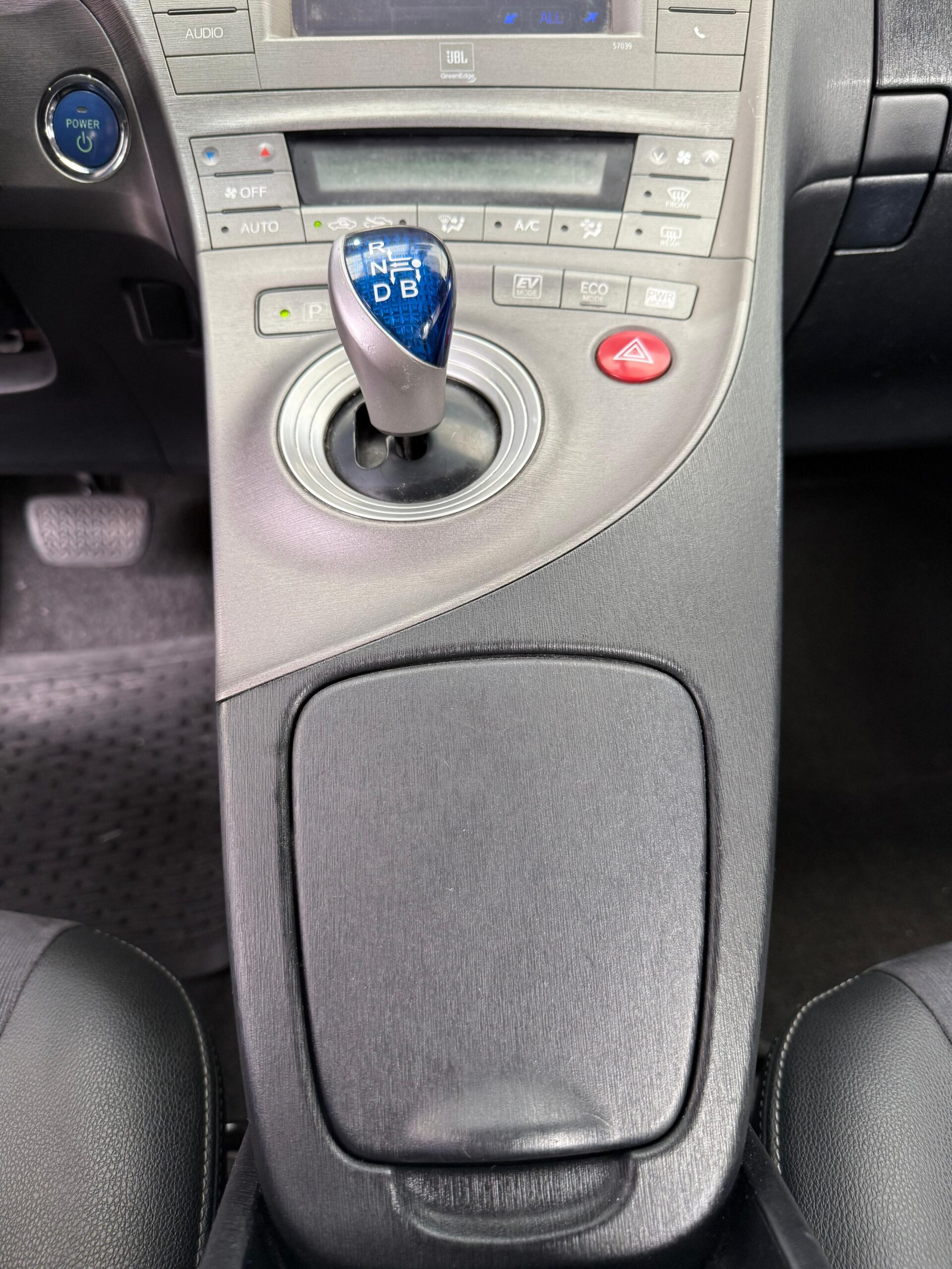 TOYOTA – PRIUS 3G AC 1.8 TA