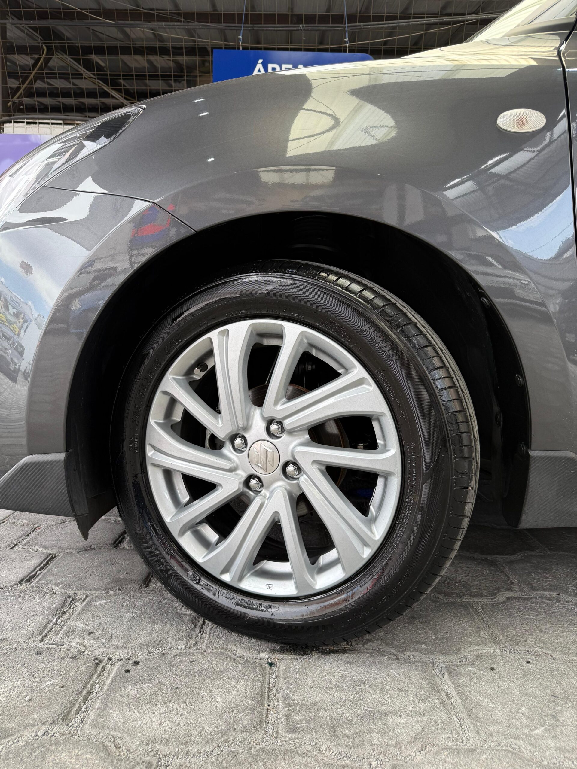 SUZUKI – SWIFT ISG GLS AC 1.2 5P 4X2 TM HYBRID