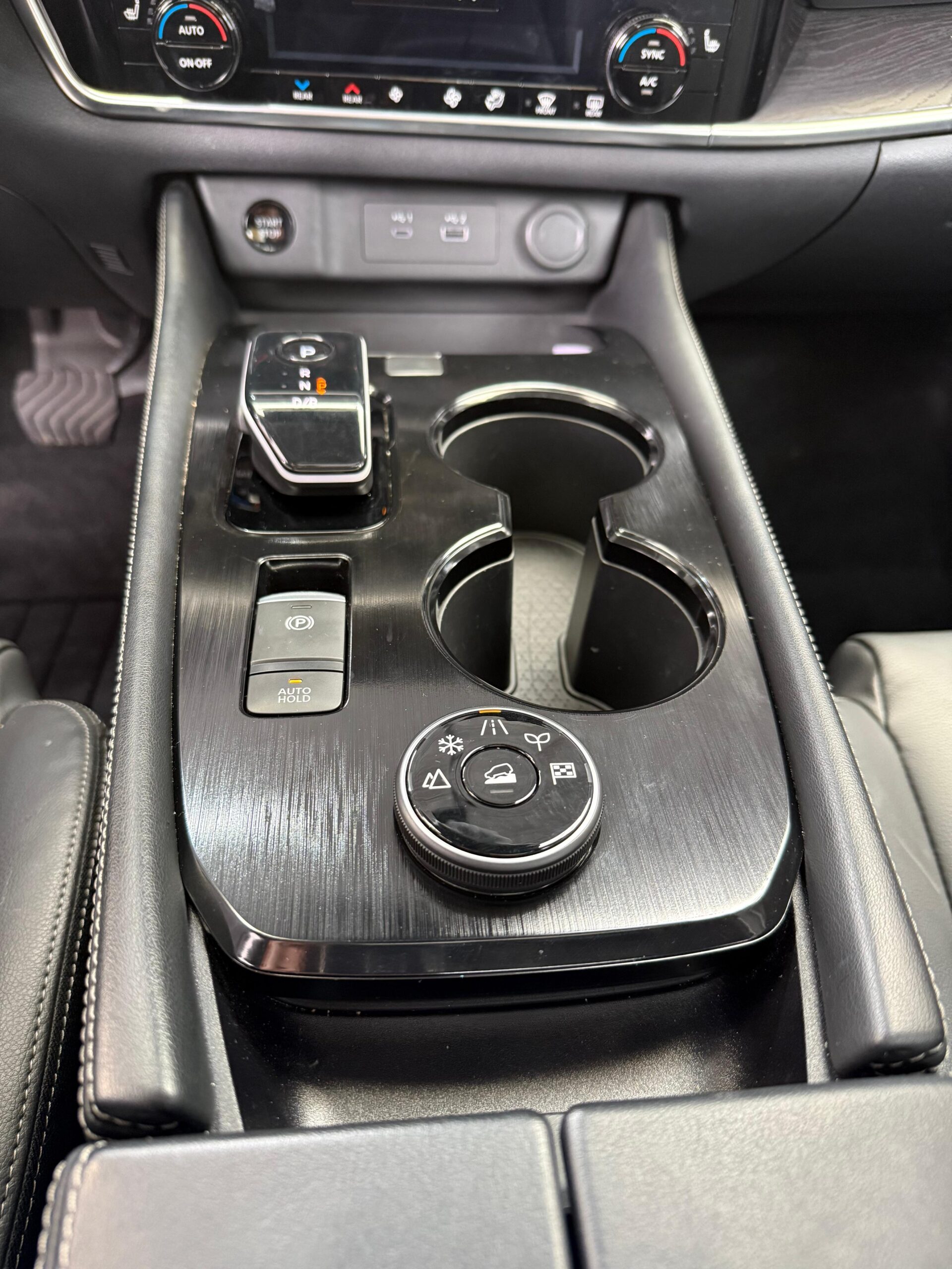 NISSAN – X-TRAIL EXCLUSIVE EV AC 4×4 TA