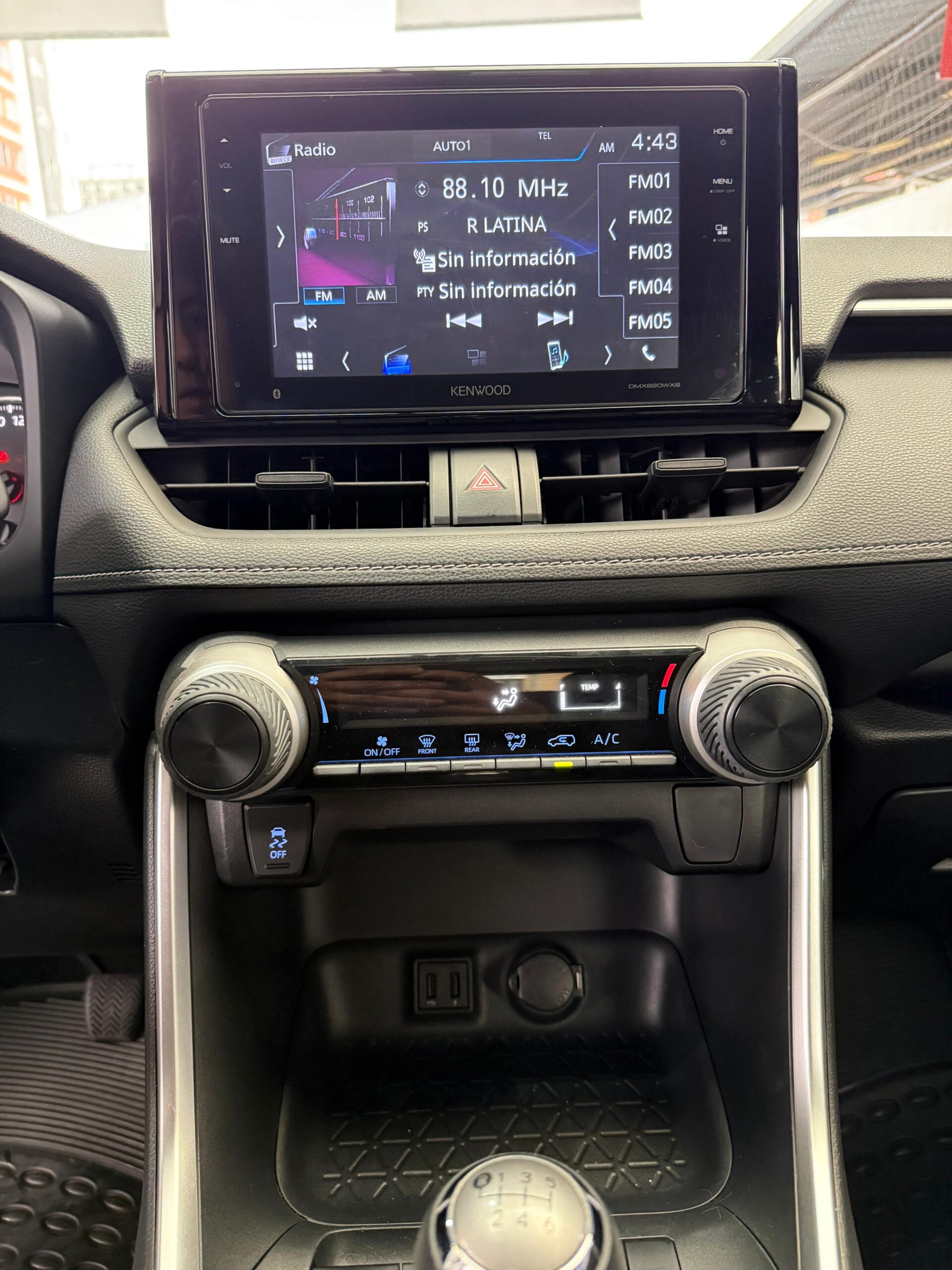 TOYOTA – RAV4 AC 2.0 4×2 TM