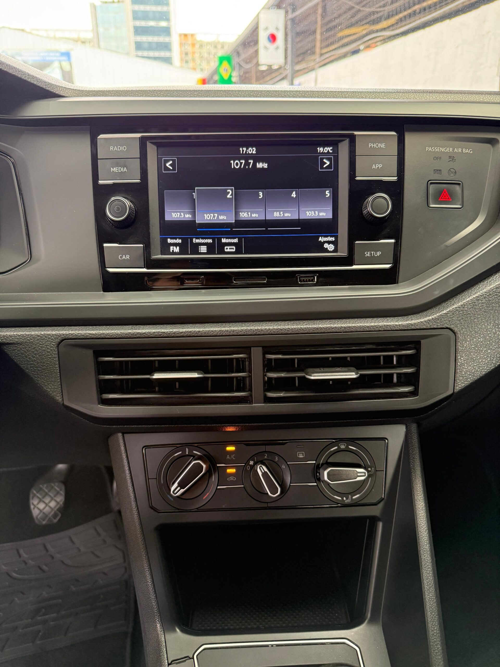 VOLKSWAGEN – VIRTUS TRENDLINE AC 1.6 5p 4×2 TM