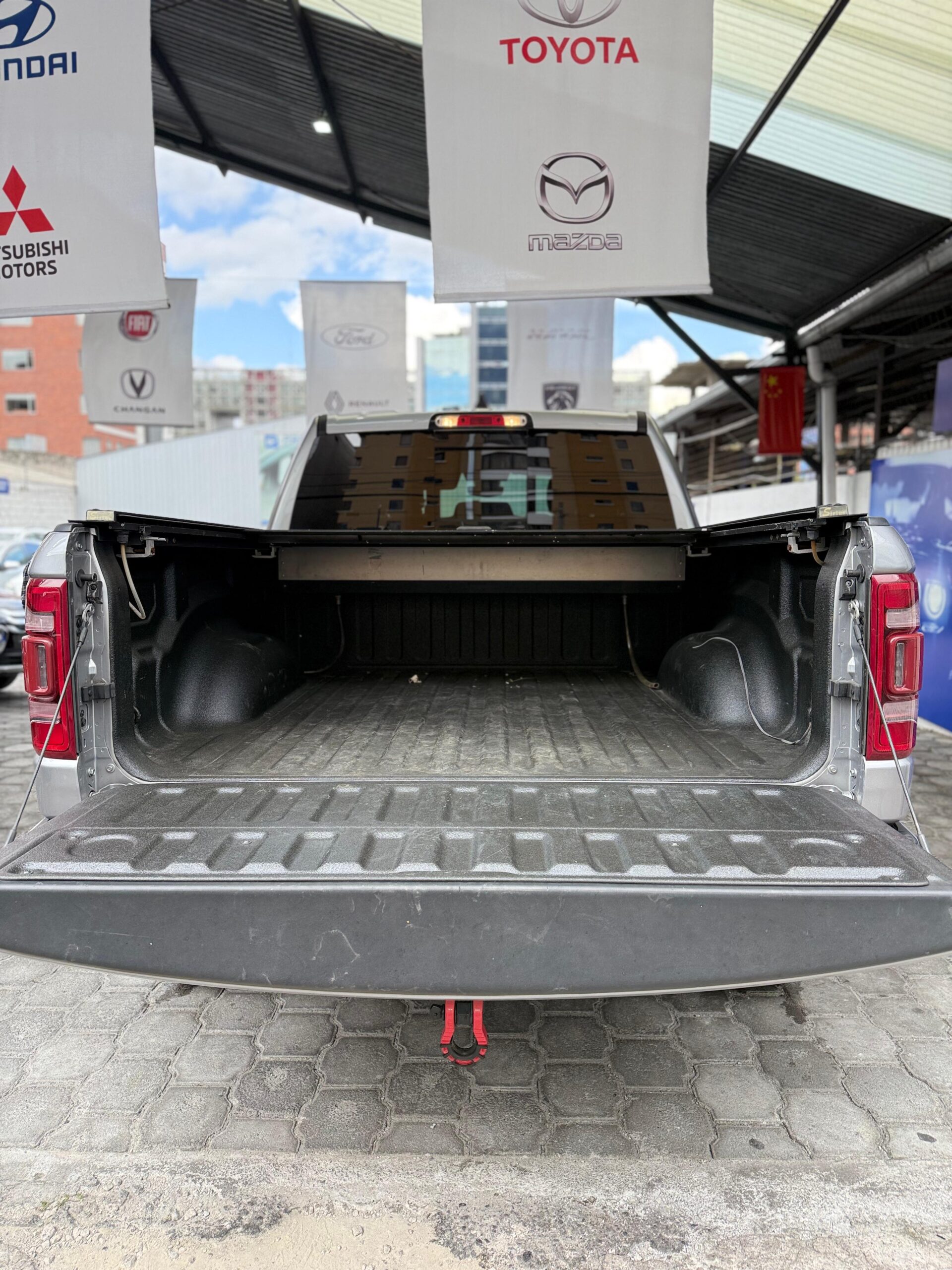 RAM – 1500 BIGHORN ETORQUE CREW CAB AC 3.6 CD 4×4 HYBRID