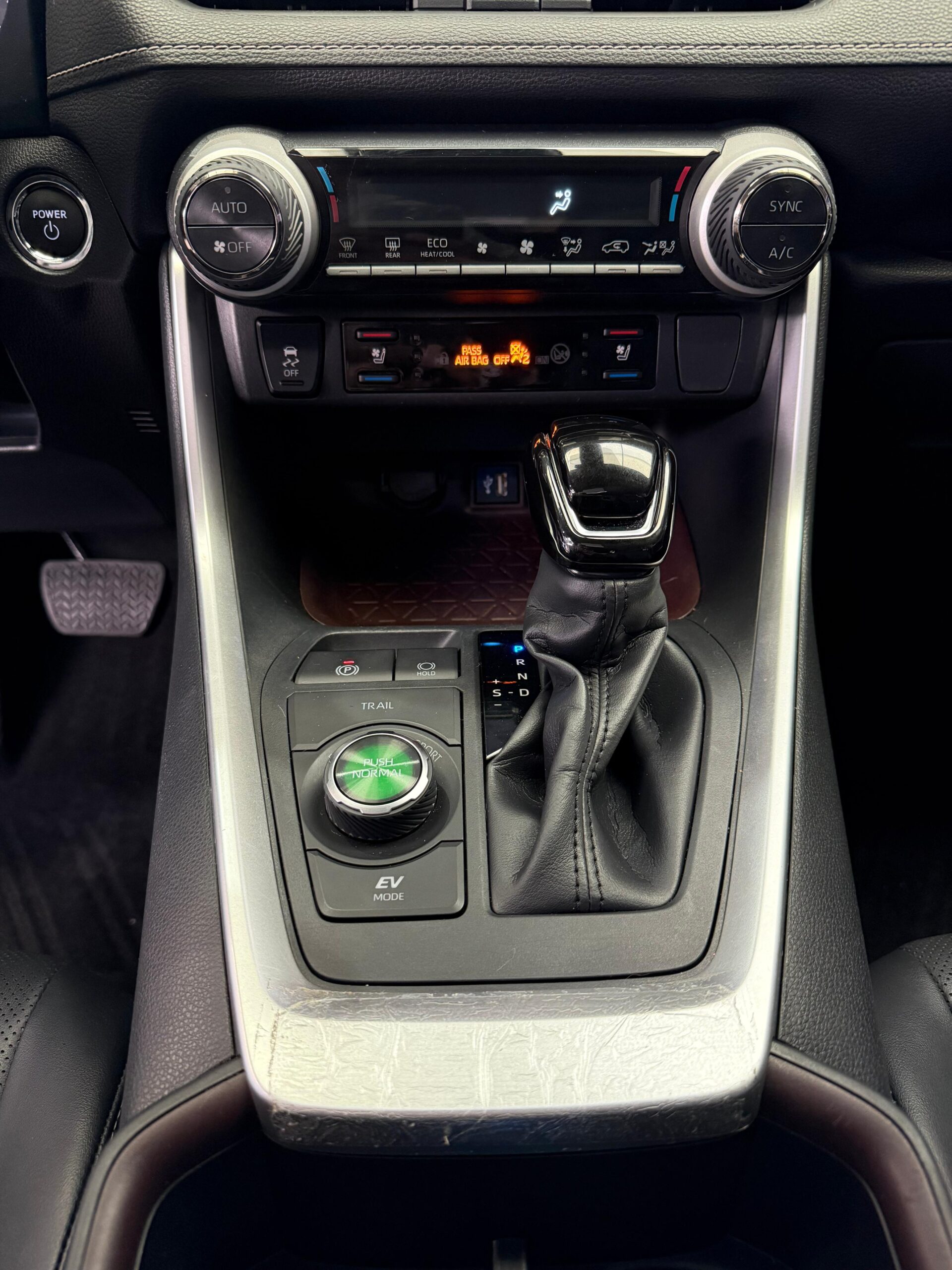 TOYOTA – RAV4 HYBRID LIMITED AC 2.5 4×4 TA