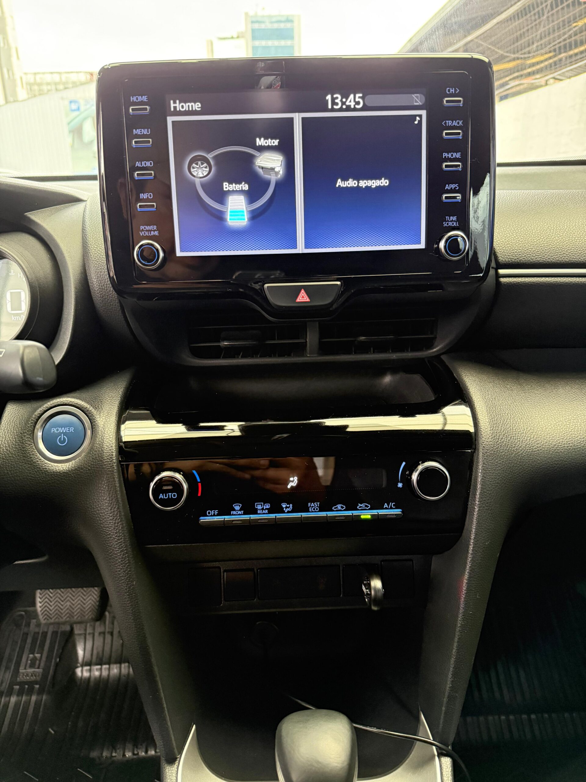 TOYOTA – YARIS CROSS TSS AC 1.5 4×2 TA