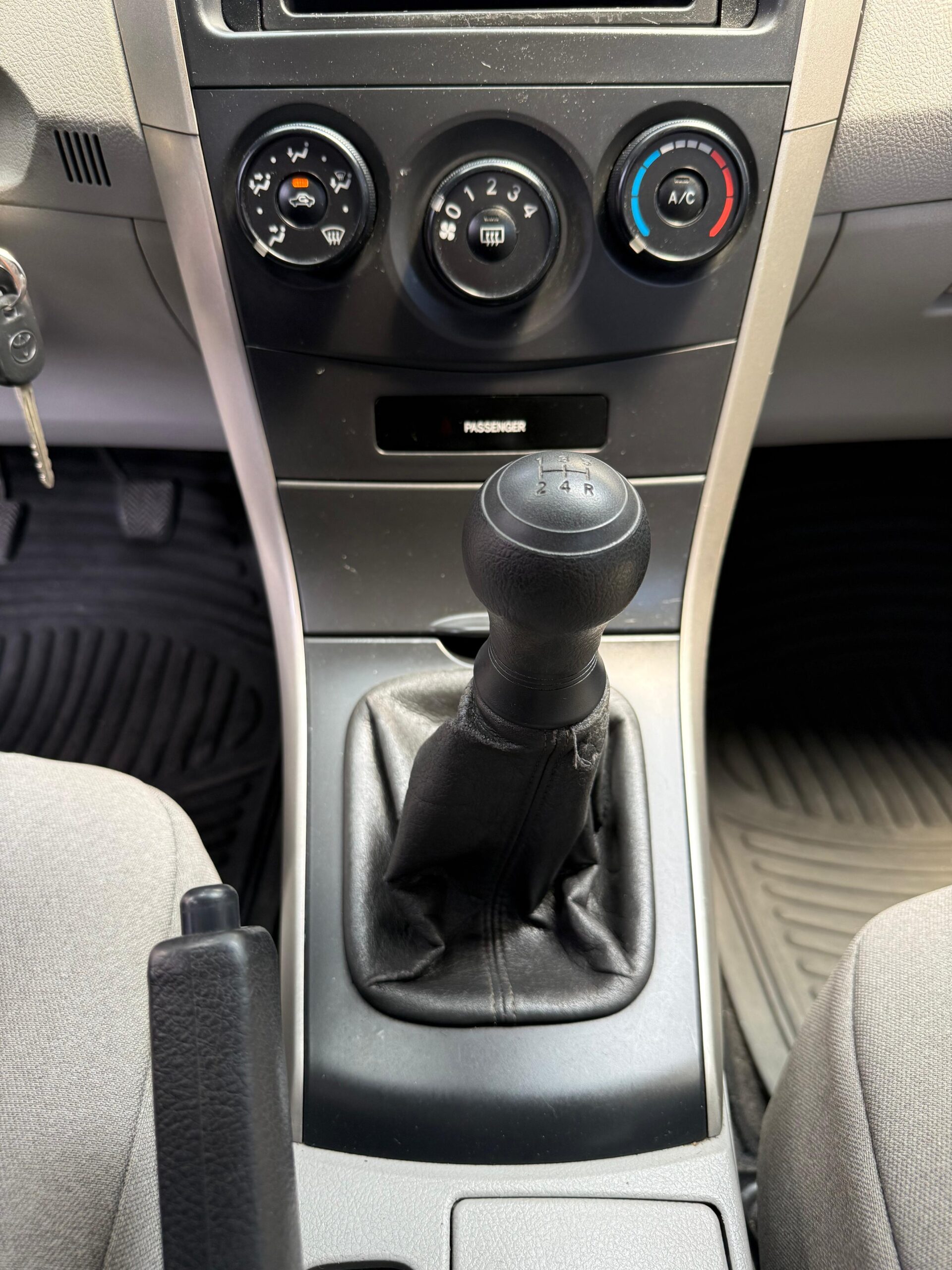 TOYOTA – COROLLA XLI 1.6 AC 5p TM