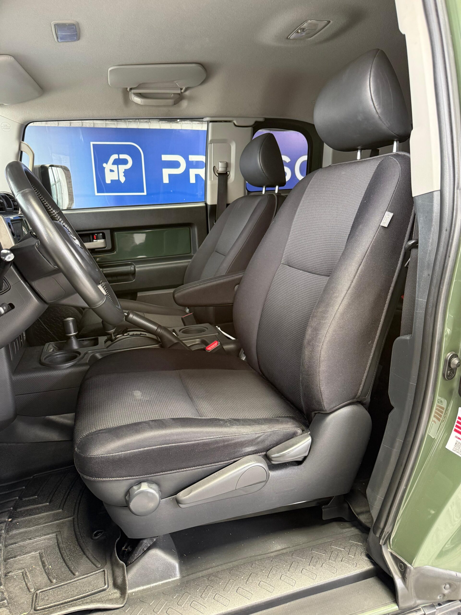 TOYOTA – FJ CRUISER AC 4.0 4×4 TA