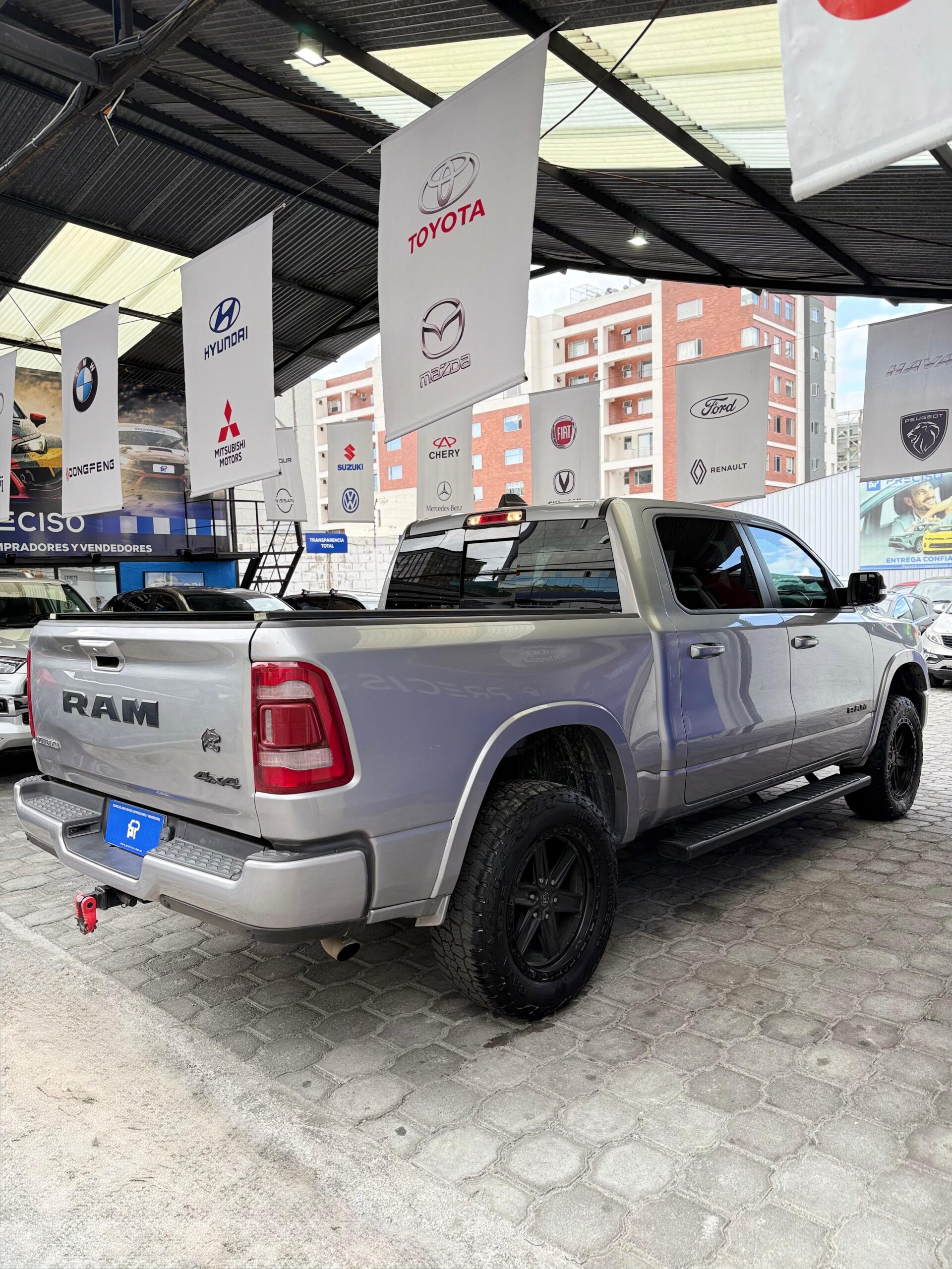 RAM – 1500 BIGHORN ETORQUE CREW CAB AC 3.6 CD 4×4 HYBRID