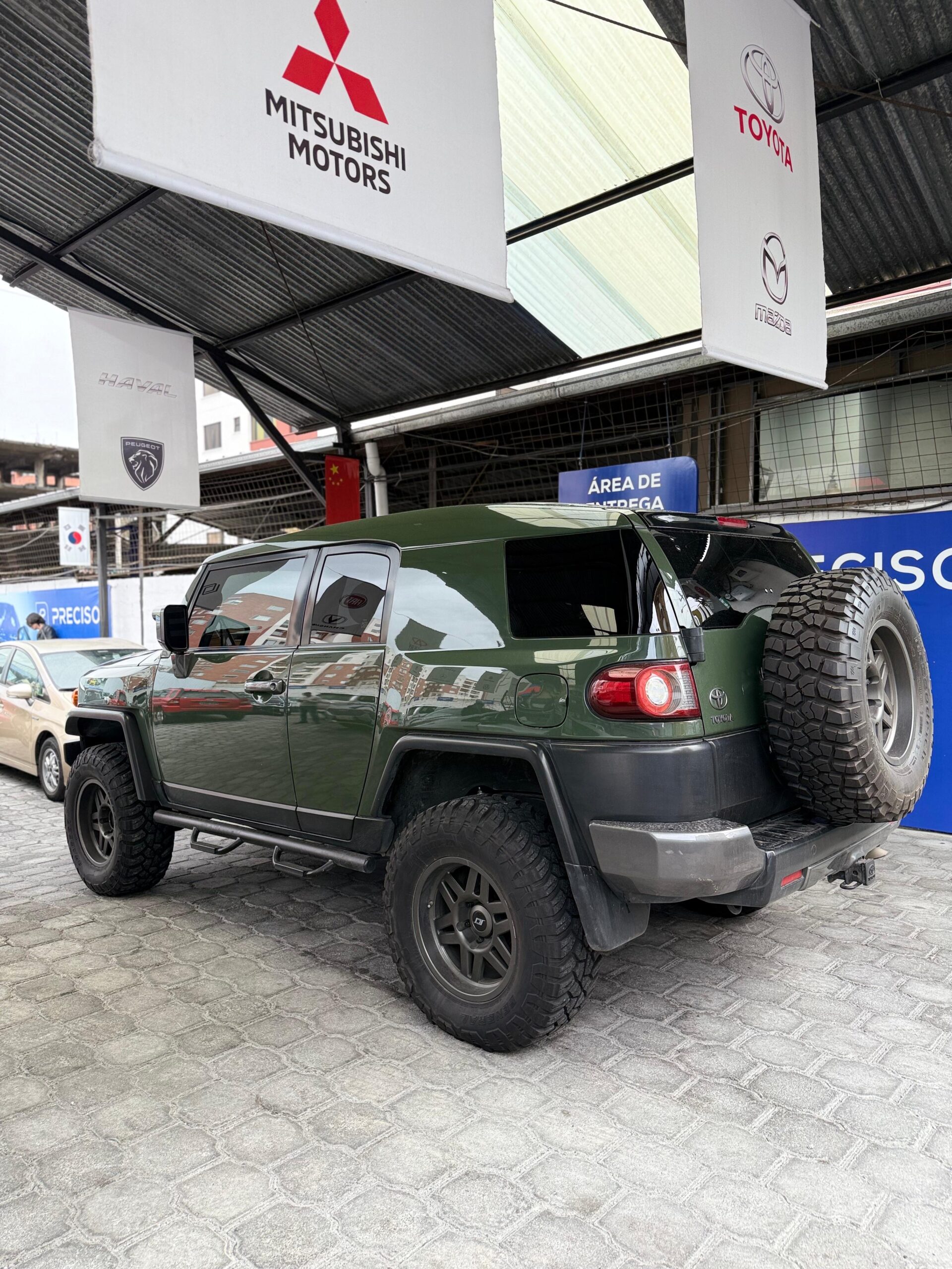 TOYOTA – FJ CRUISER AC 4.0 4×4 TA