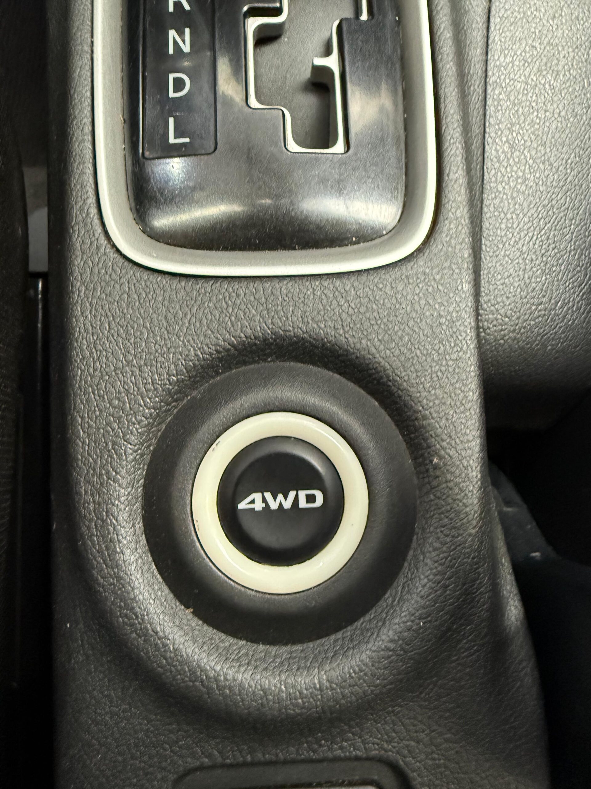 MITSUBISHI – OUTLANDER AC 2.4 4×4 TA