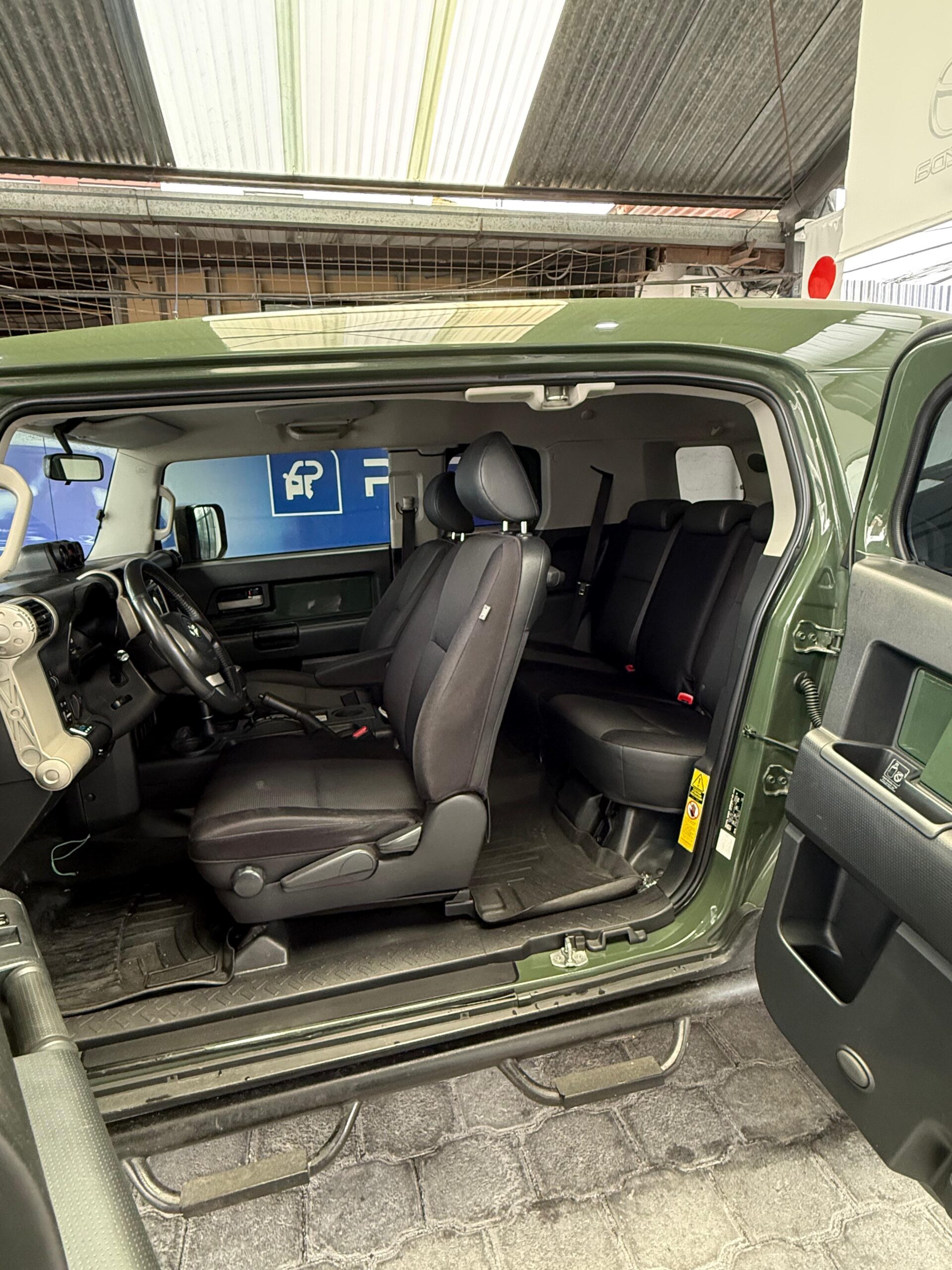 TOYOTA – FJ CRUISER AC 4.0 4×4 TA