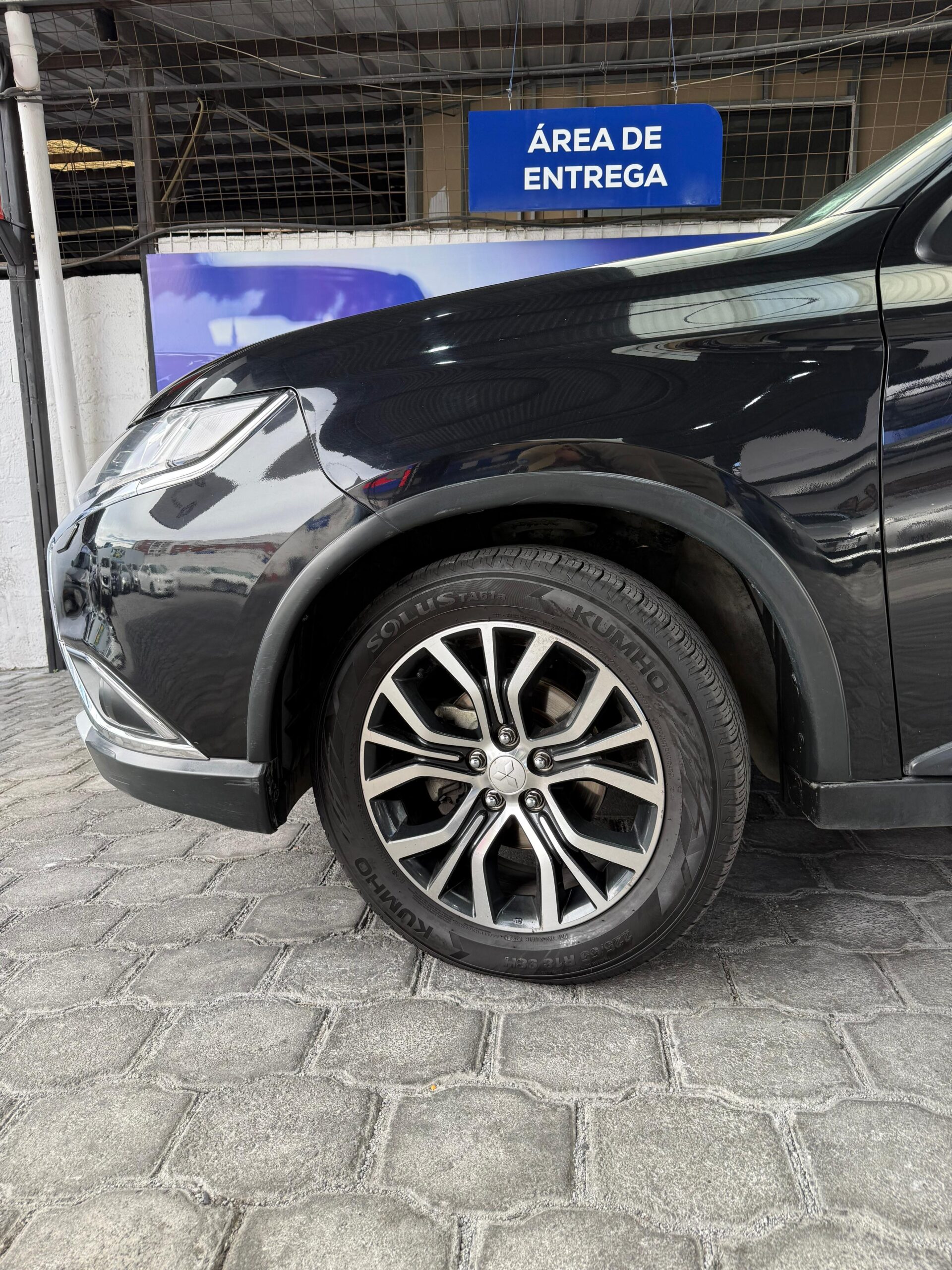 MITSUBISHI – OUTLANDER AC 2.4 4×4 TA