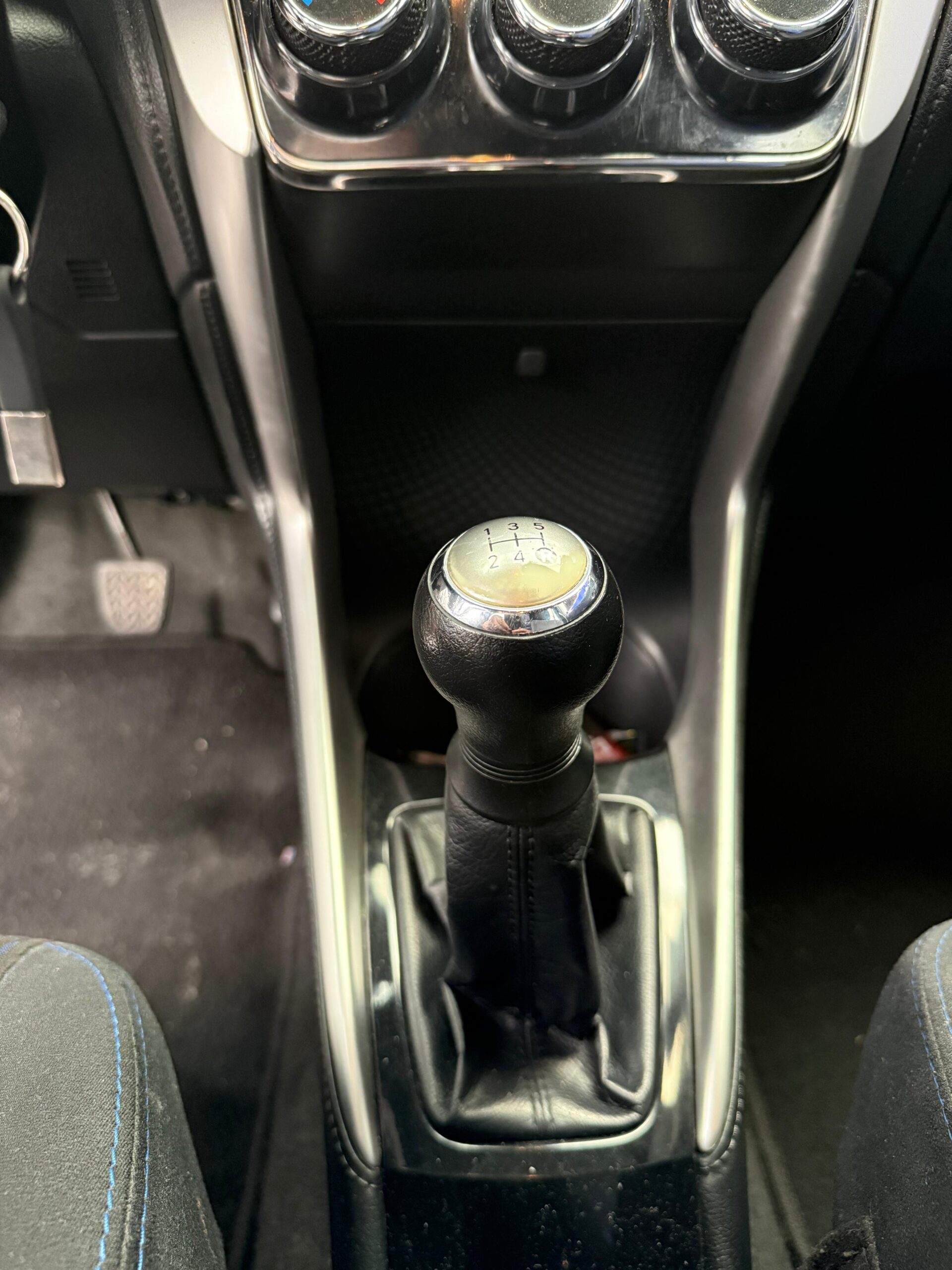 TOYOTA – YARIS HB AC 1.5 TM