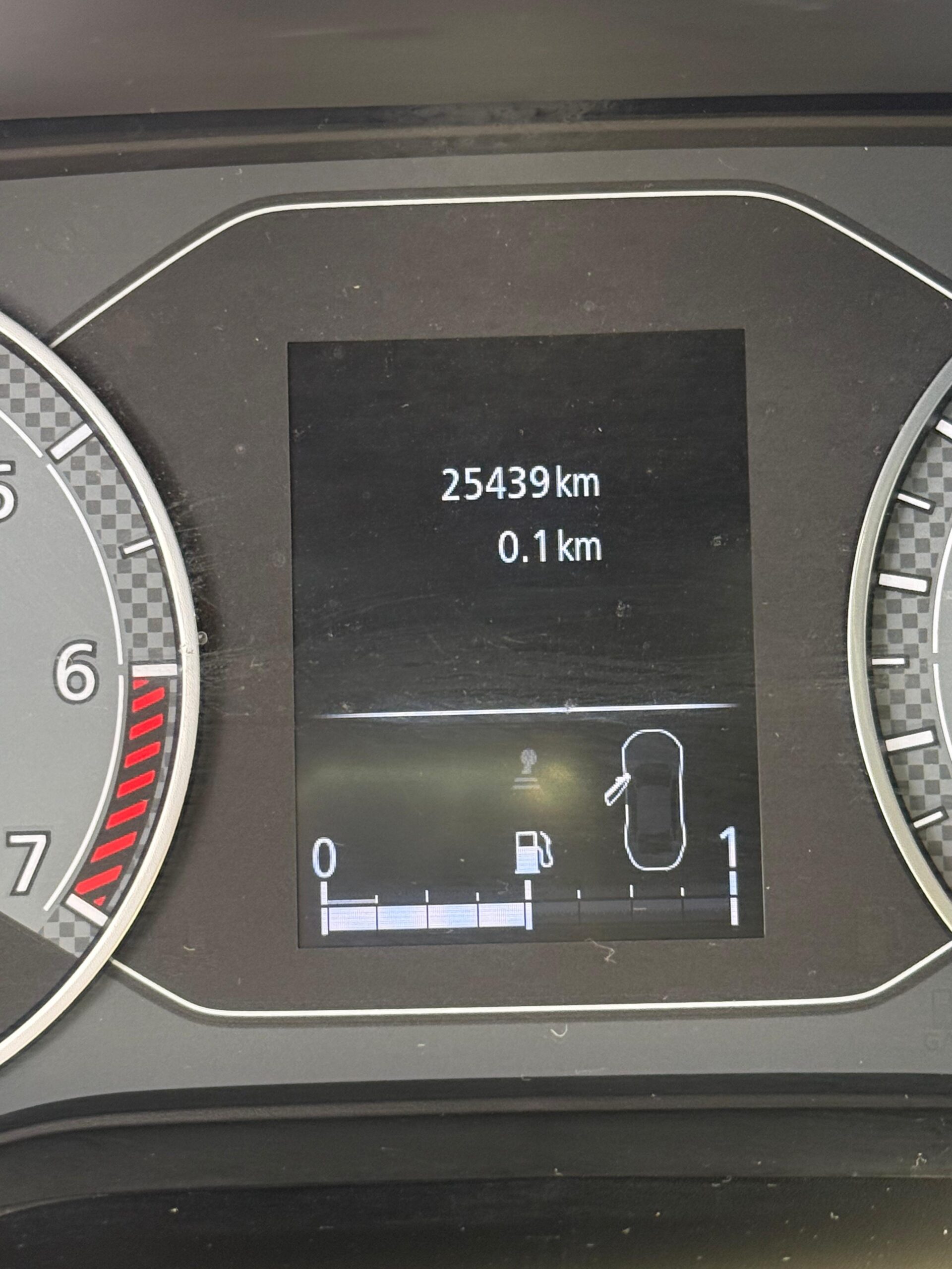 RENAULT – DUSTER INTENSE AC 1.6 5p 4×2 TM