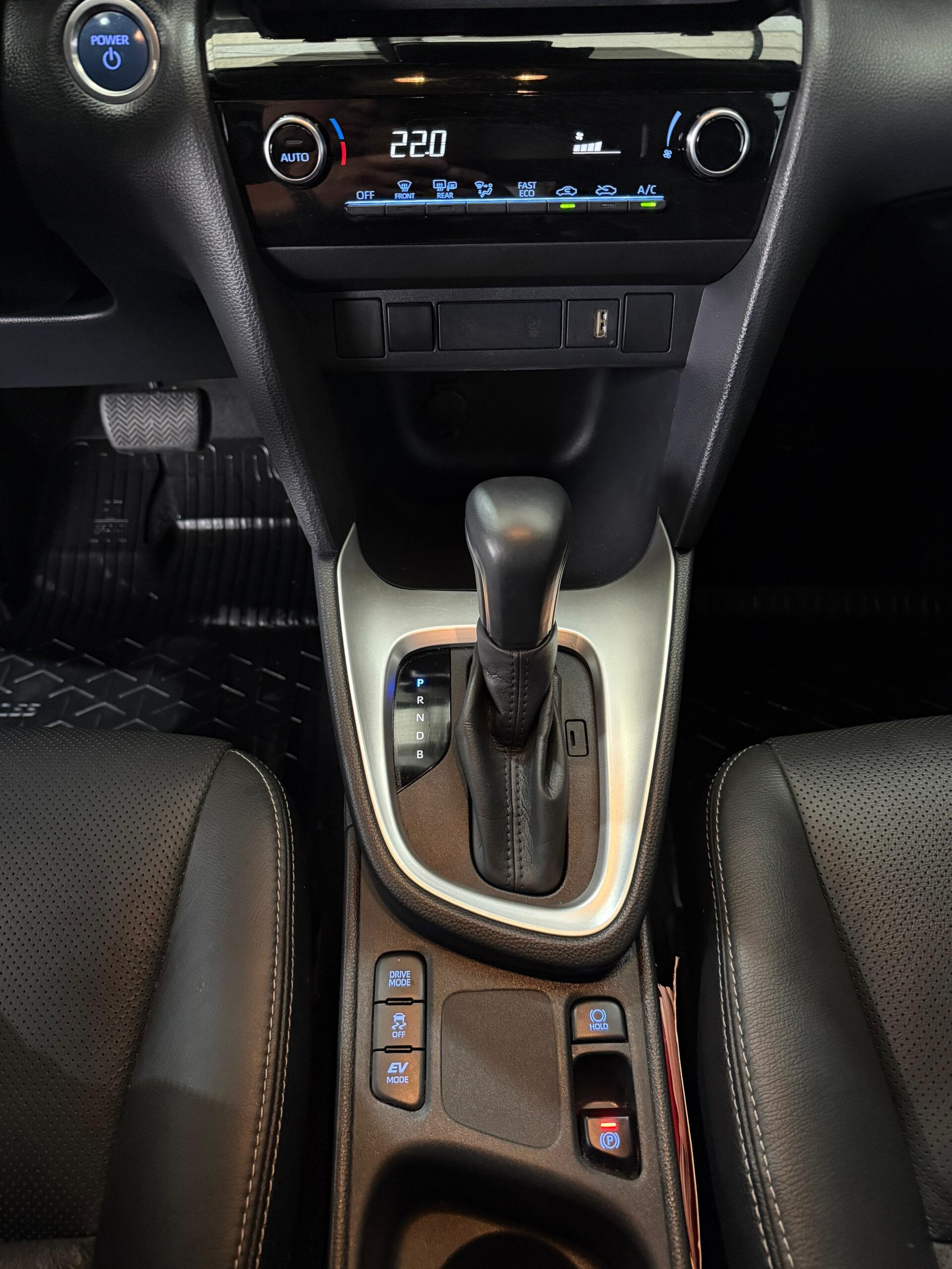 TOYOTA – YARIS CROSS TSS AC 1.5 4×2 TA