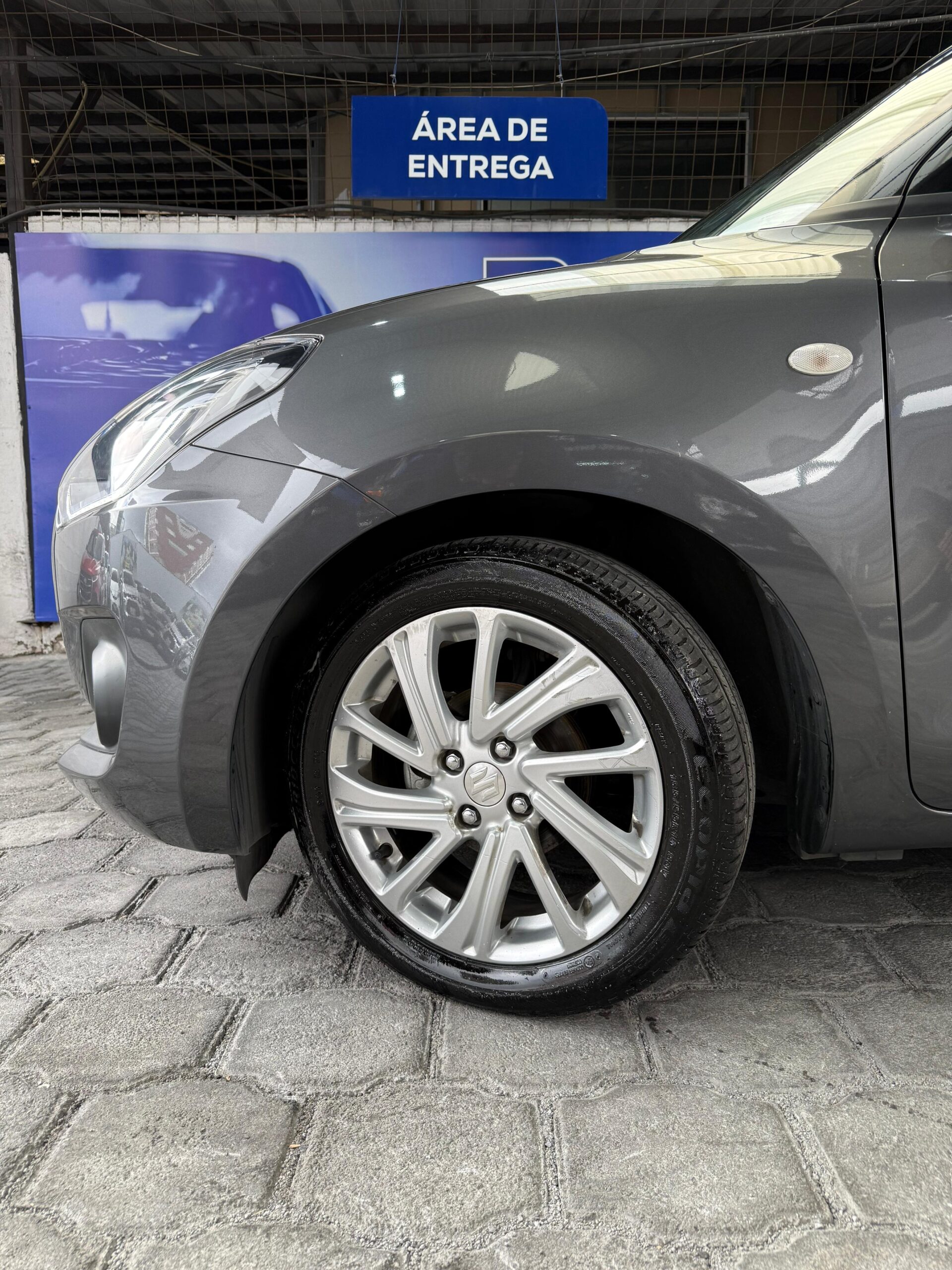 SUZUKI – SWIFT GLS AC 1.2 5p 4×2 TM
