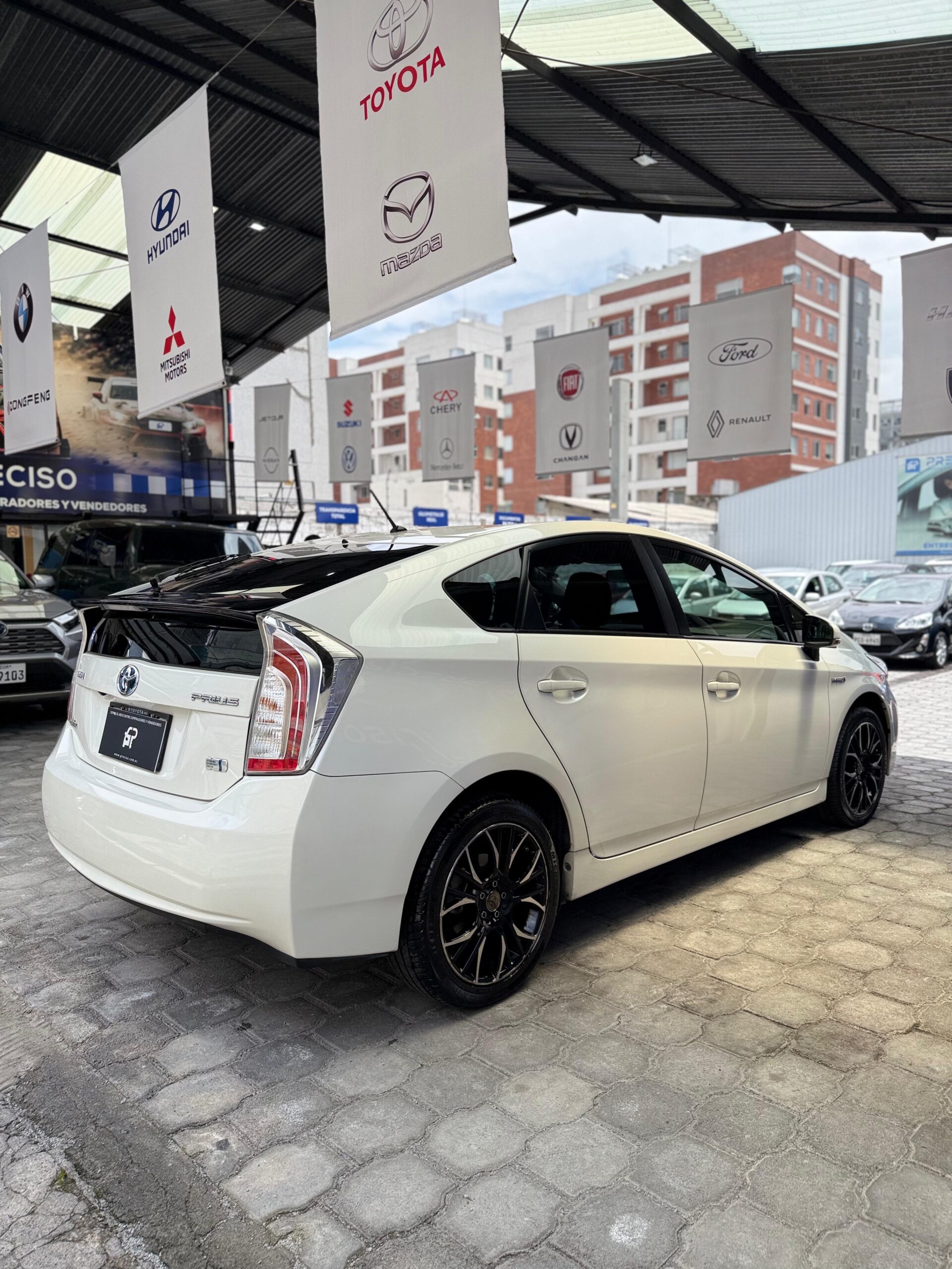 TOYOTA – PRIUS 3G AC 1.8 5p 4×2 TA