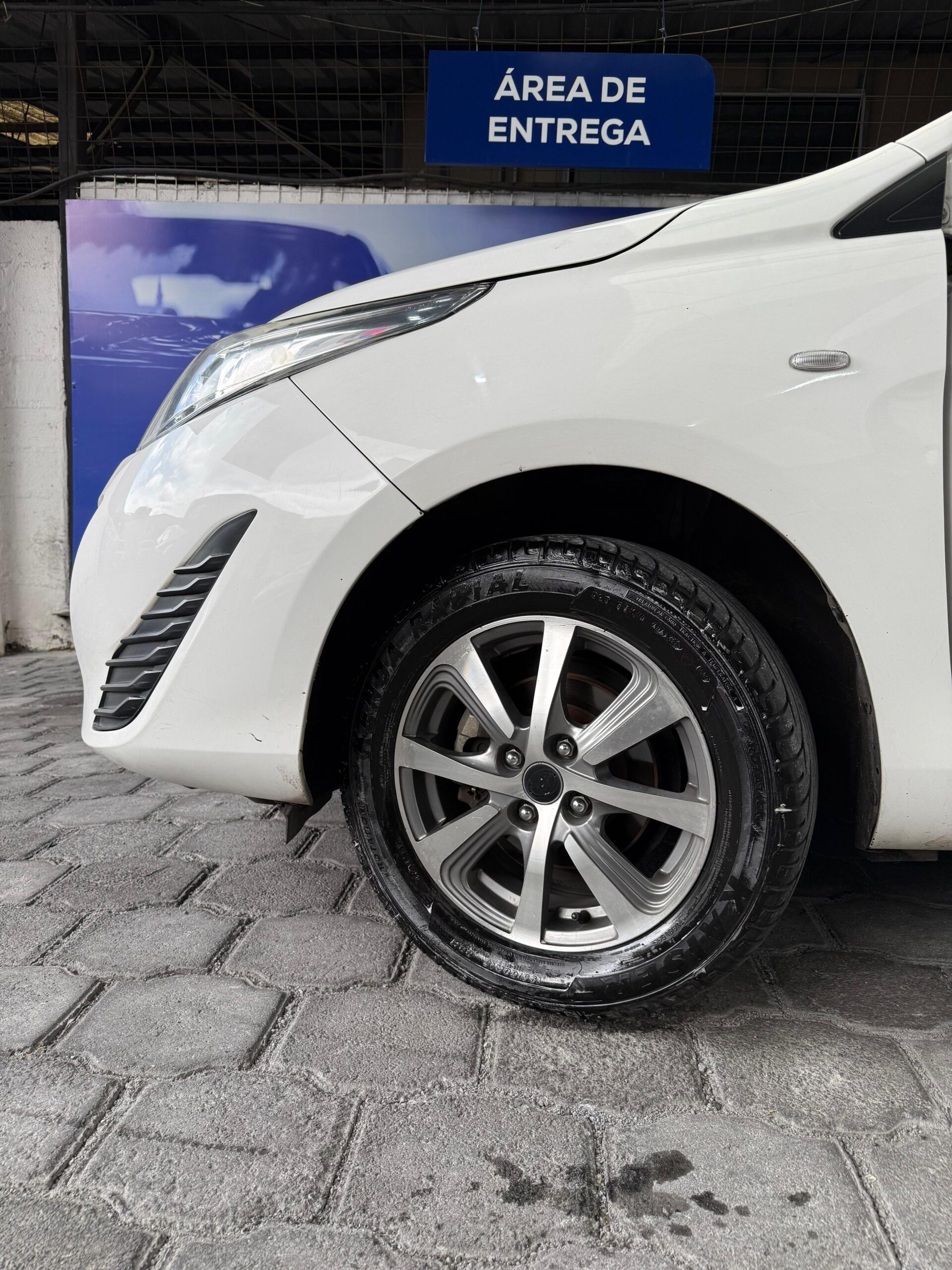 TOYOTA – YARIS HB AC 1.5 TM