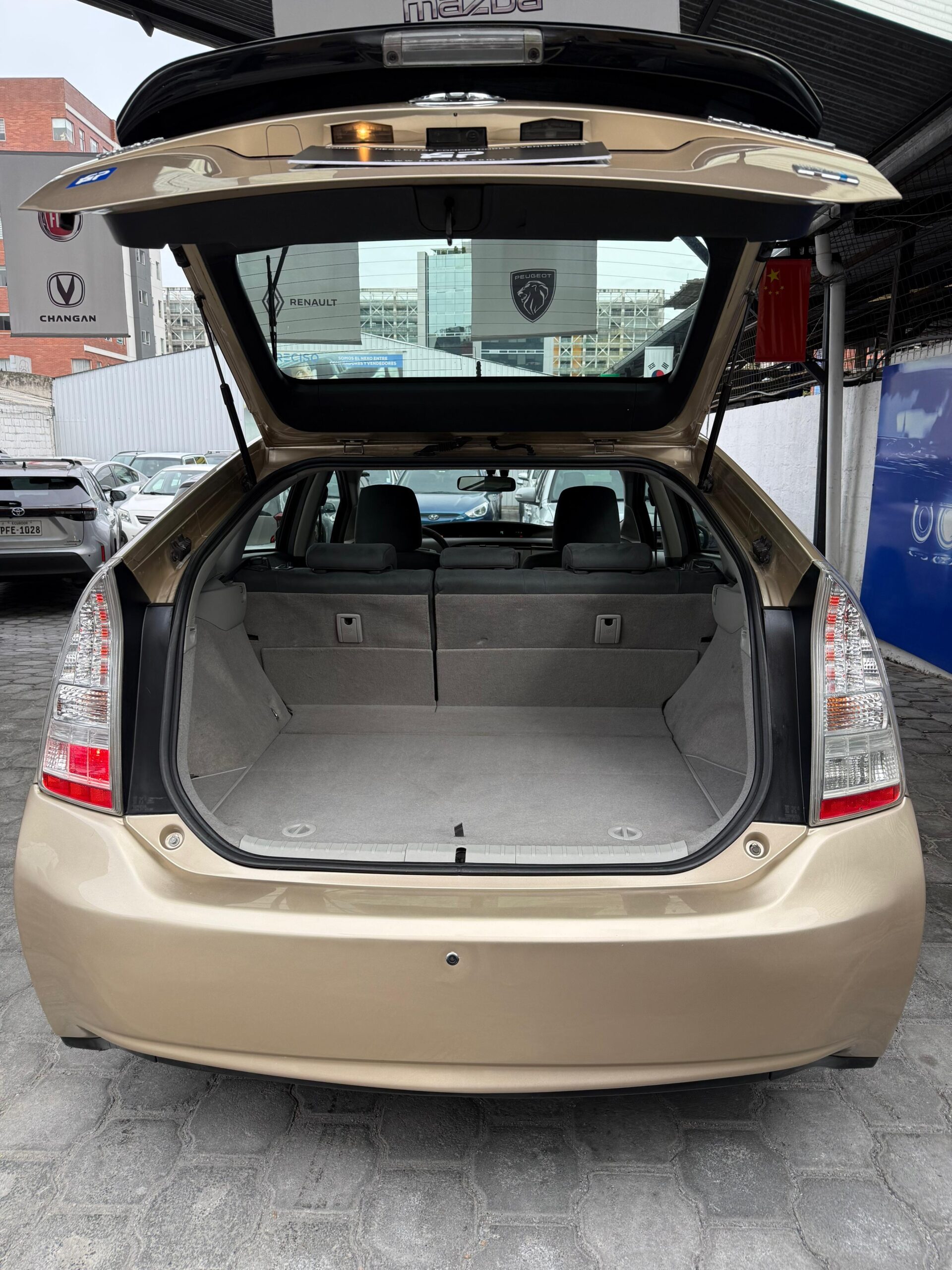 TOYOTA – PRIUS 3g AC 1.8 4×2 TA