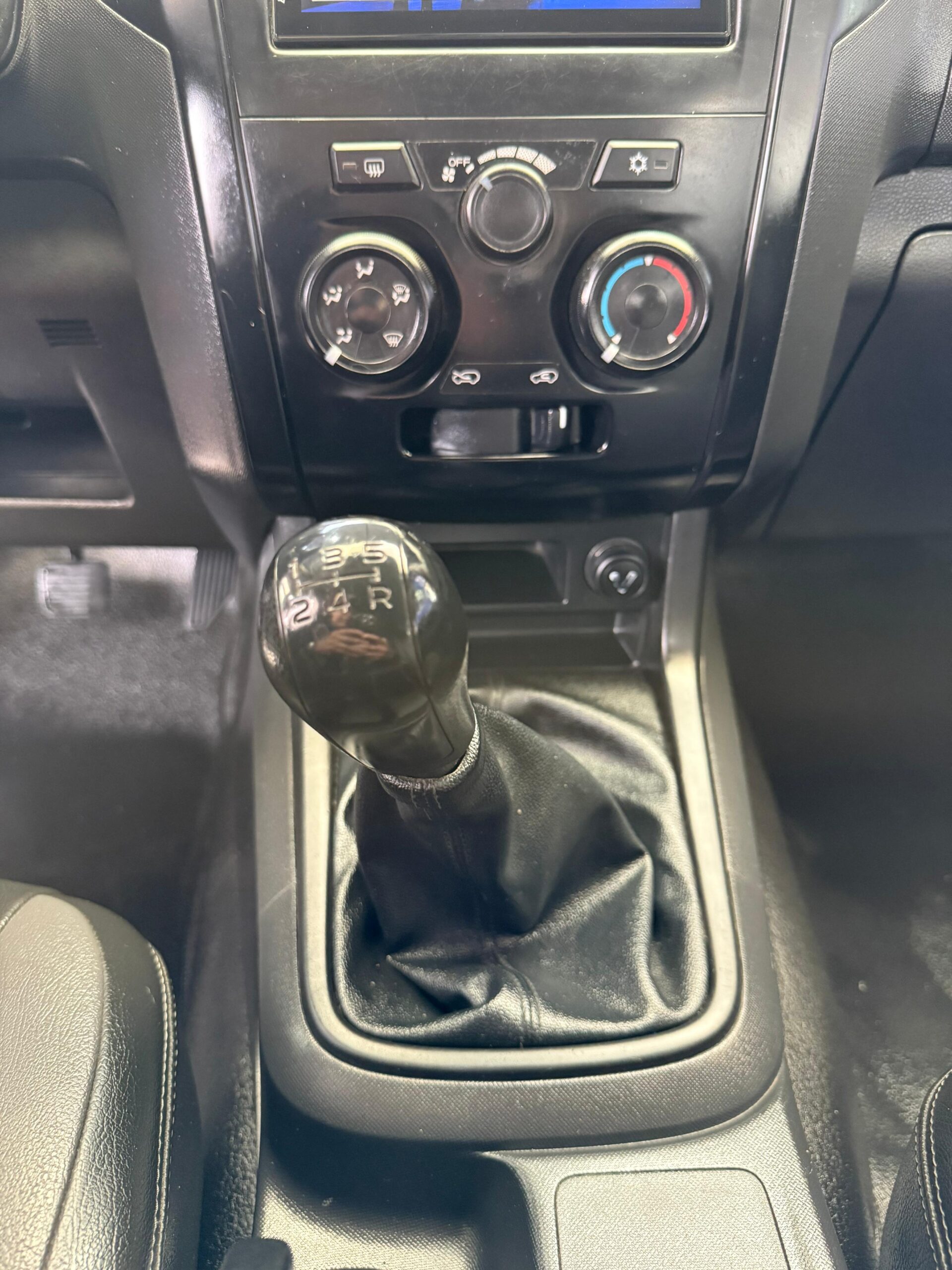 CHEVROLET – DMAX CRDI HI RIDE AC 2.5 4×2 TM