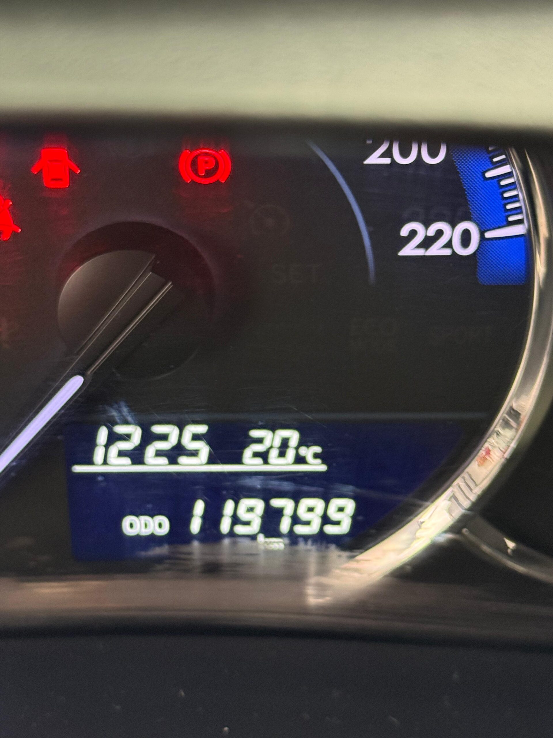 TOYOTA – YARIS HB AC 1.5 TM