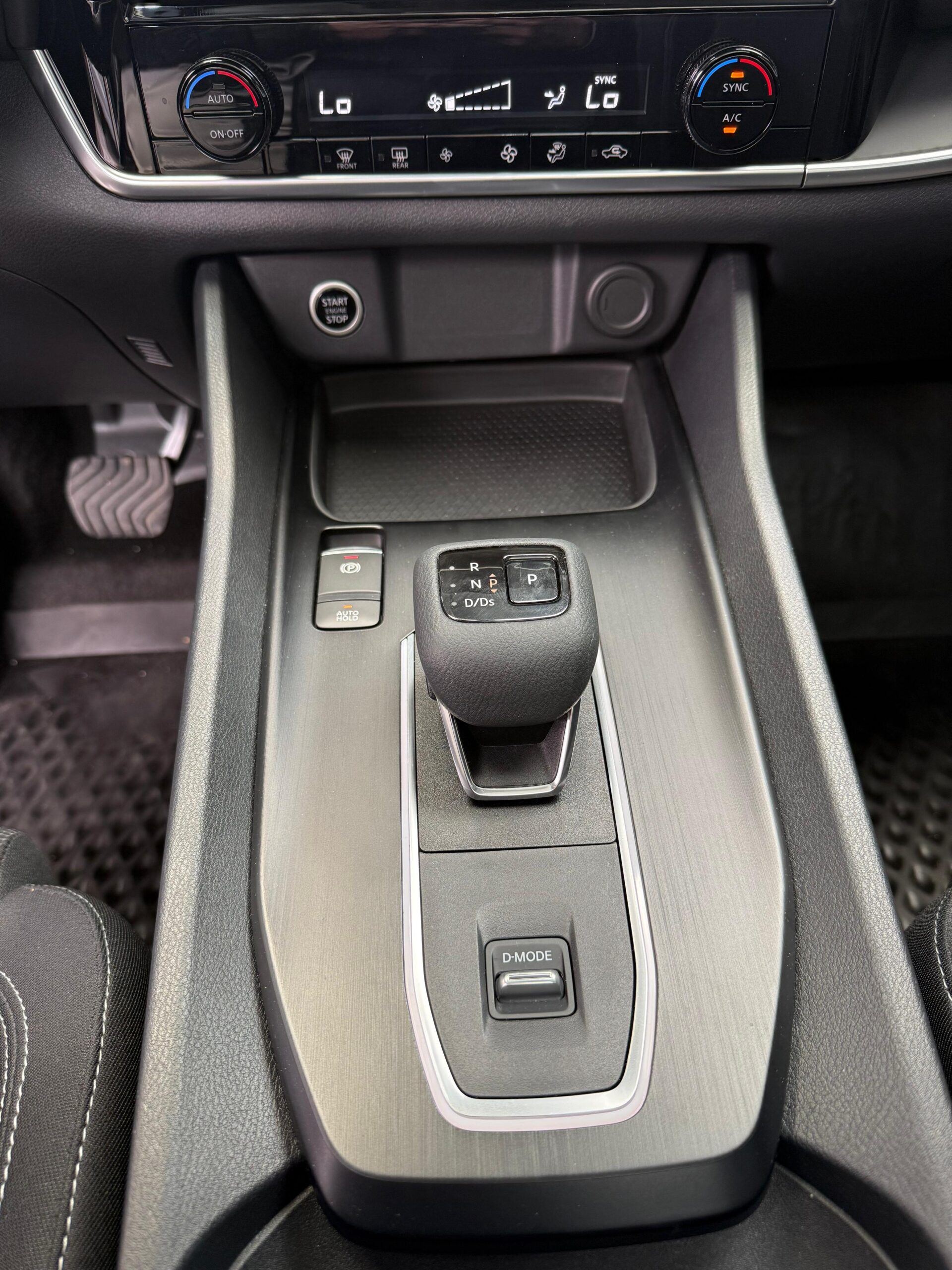 NISSAN – QASHQAI ADVANCE AC 1.3 5p 4×2 TA