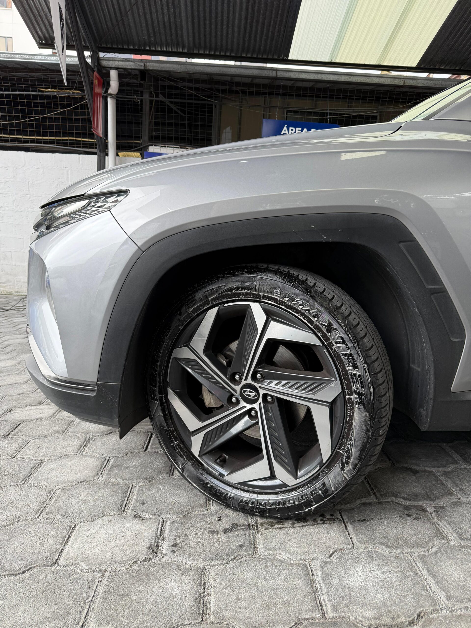 HYUNDAI – TUCSON NX4E GL 5p 4×2 TM