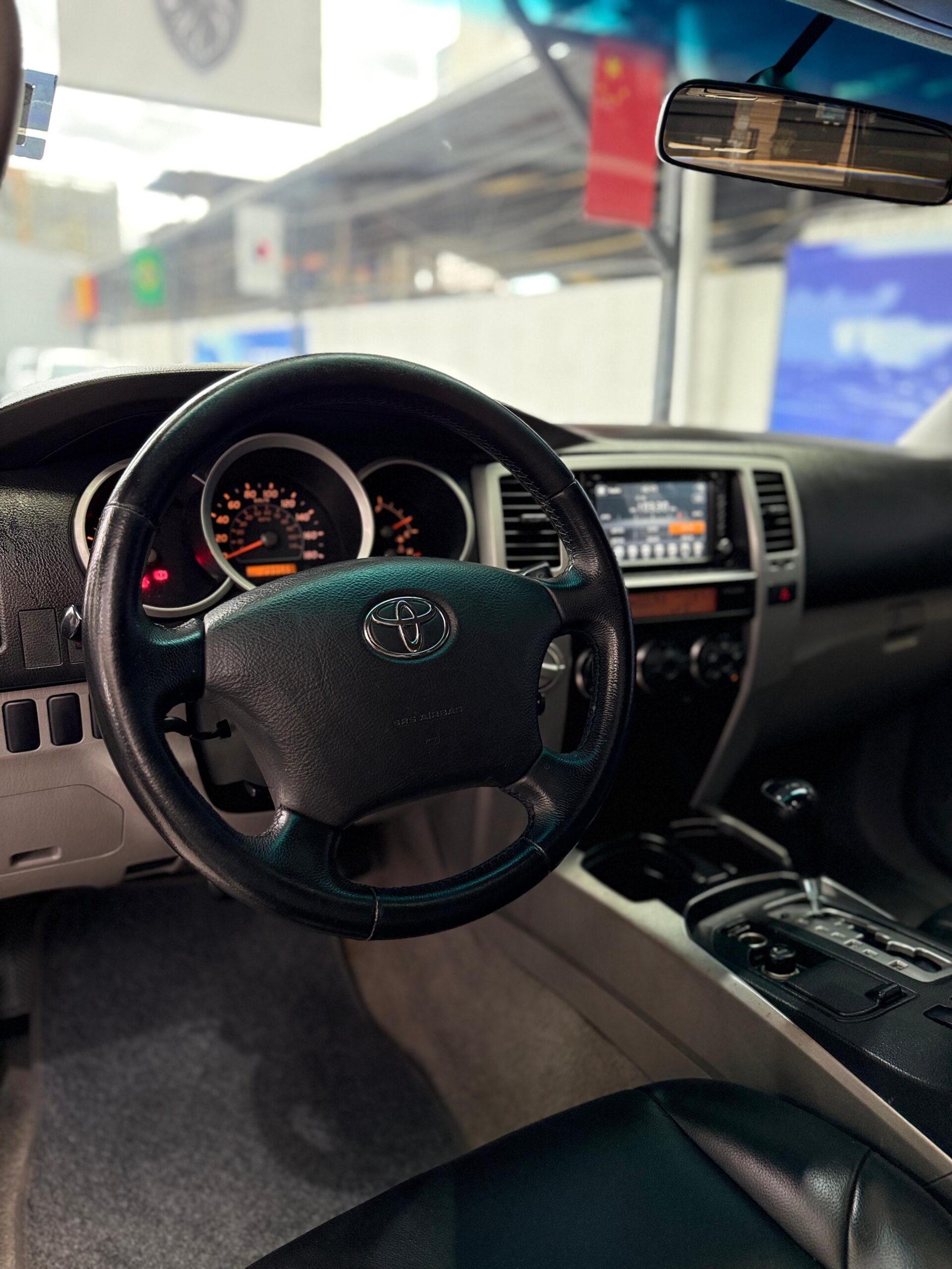 TOYOTA – 4RUNNER SR5 AC 4.0 4×4 TA