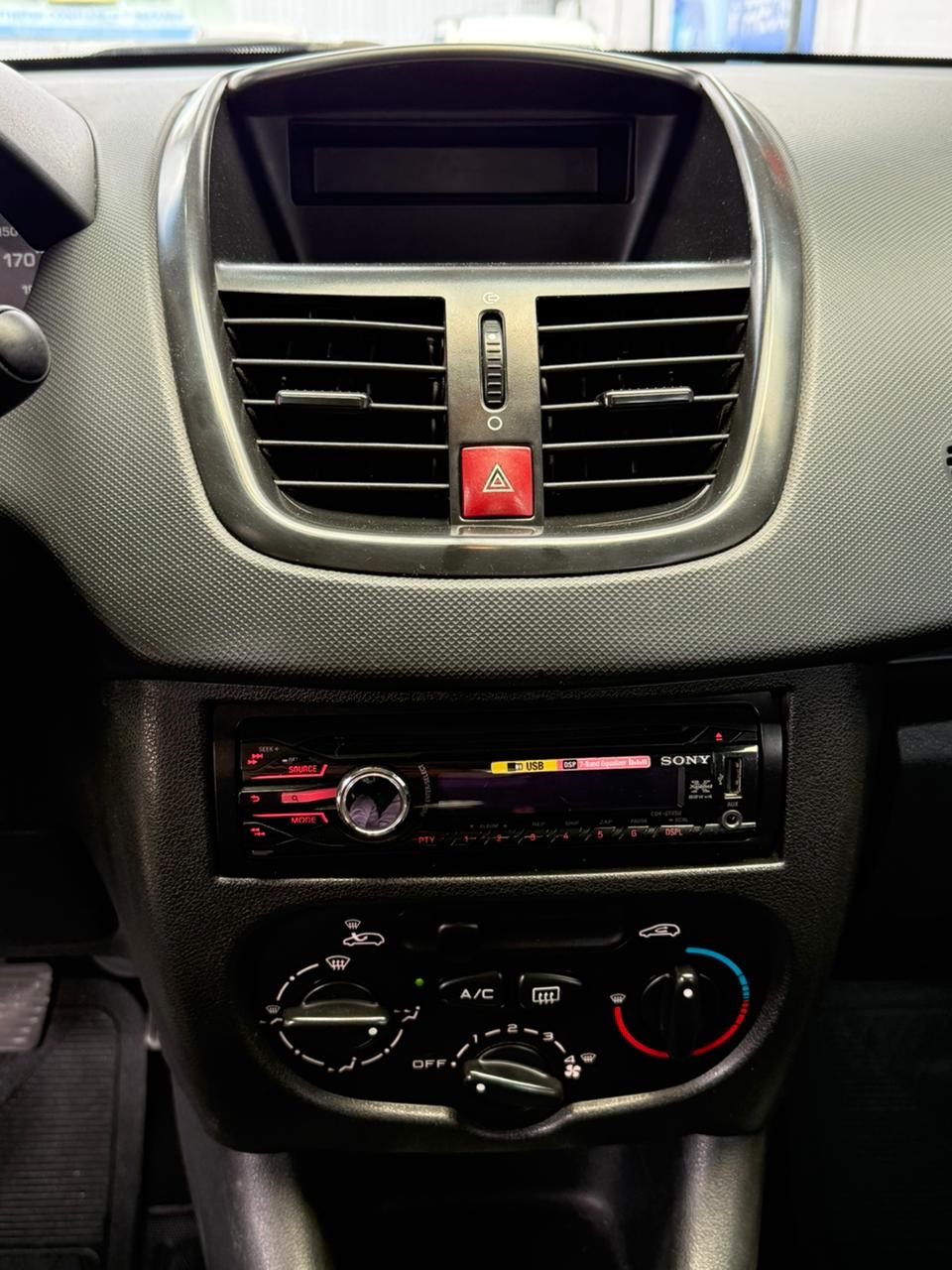 PEUGEOT – 207 COMPAC AC 1.4 5p TM