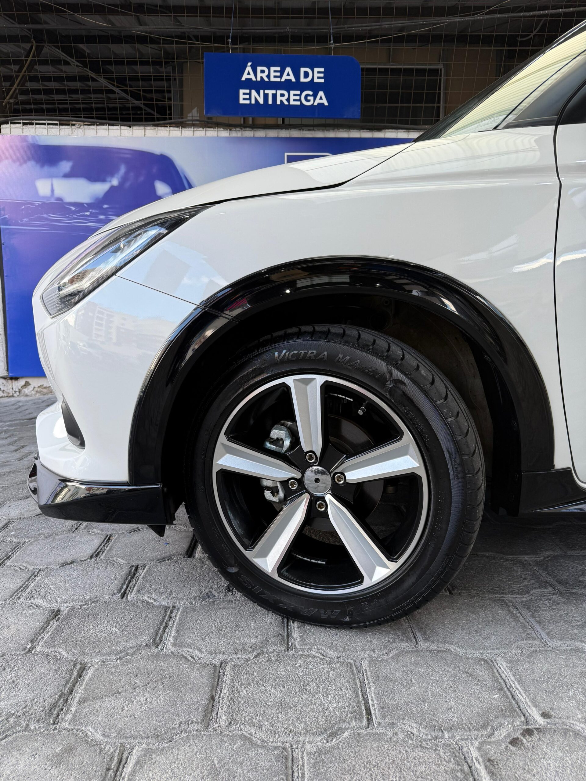 SUZUKI – SWIFT GLX AC 1.2 5p 4×2 TM