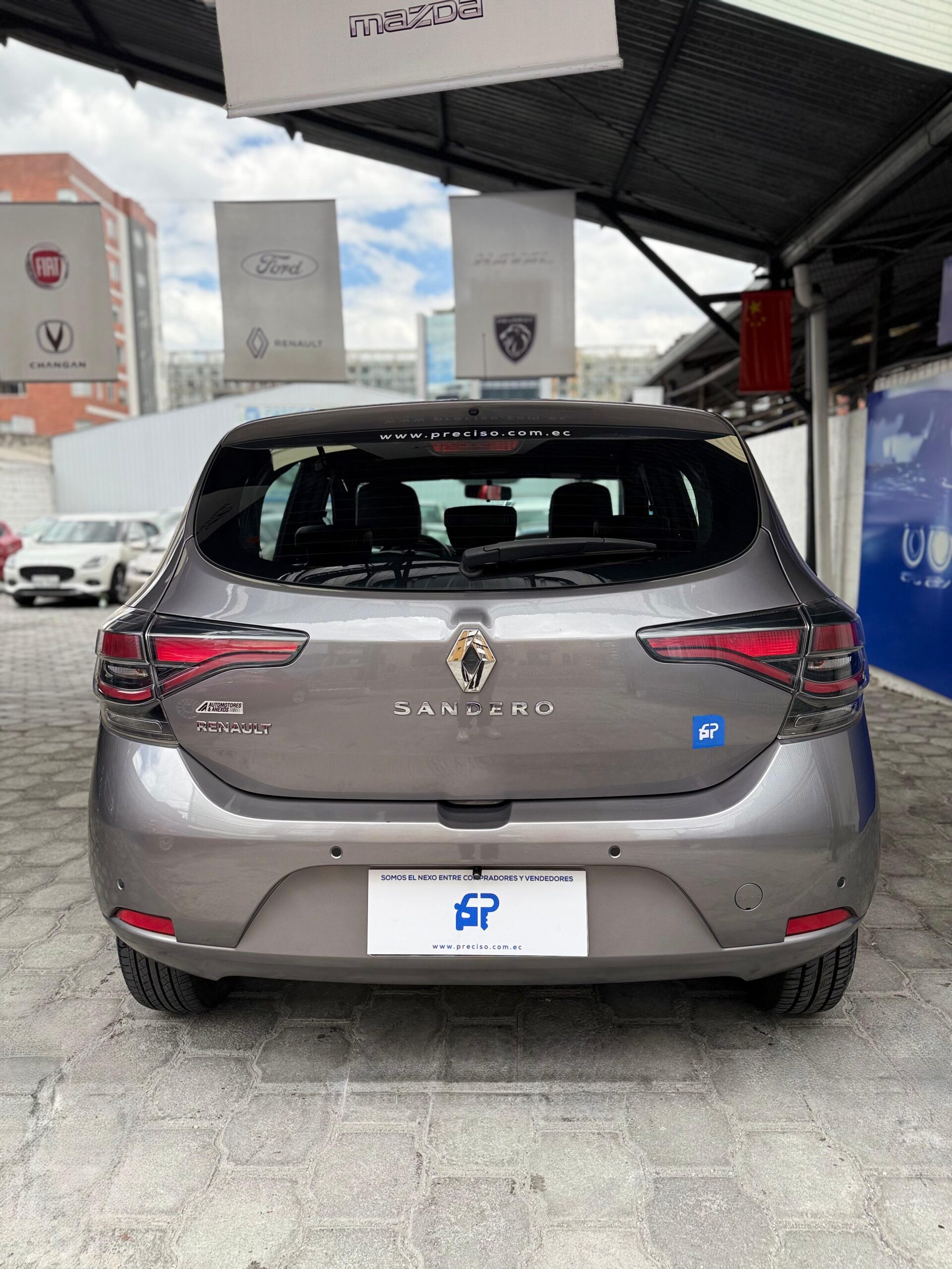 RENAULT – SANDERO INTENS FASE II AC 1.6 5p 4×4 TM