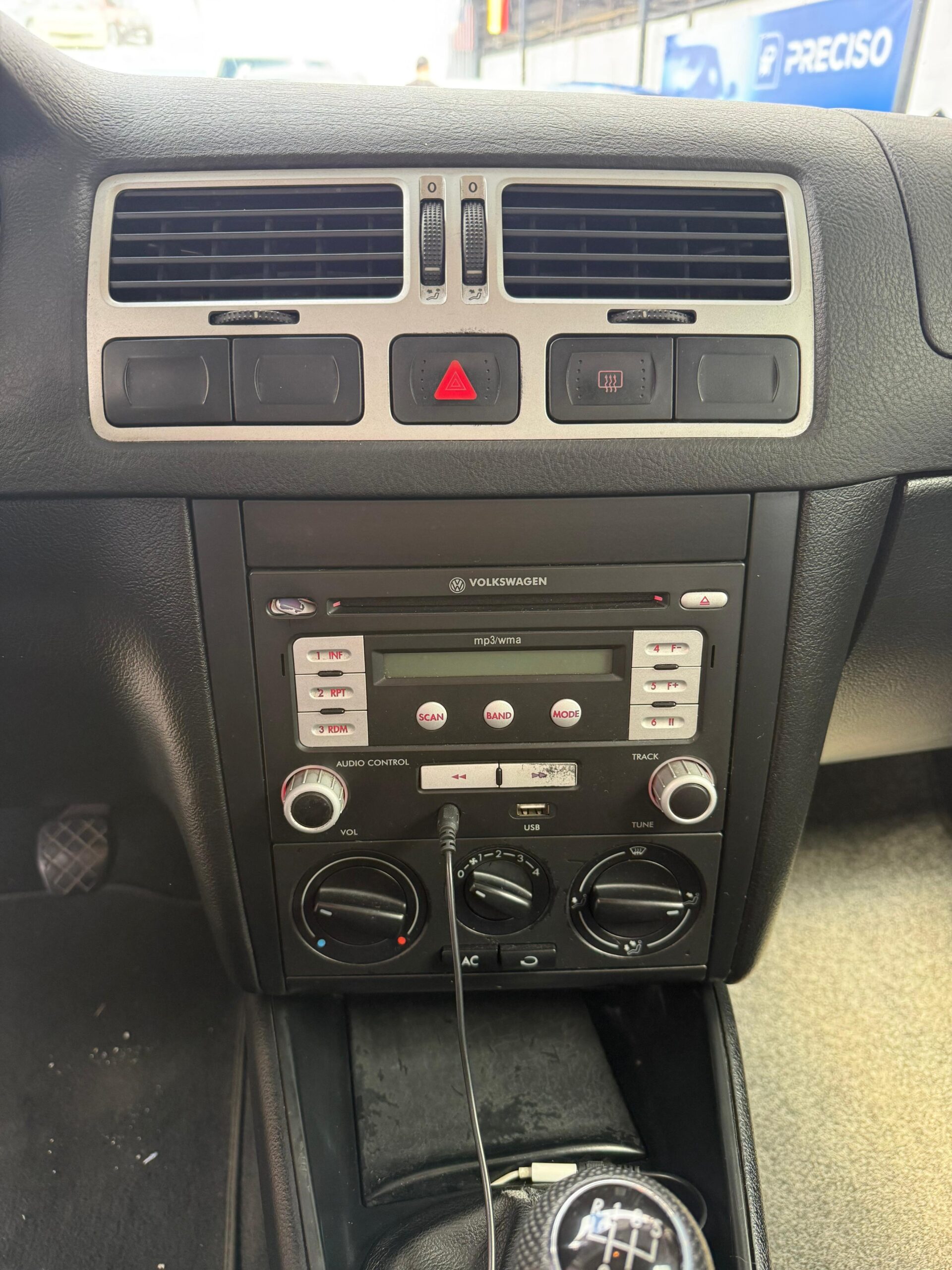 VOLKSWAGEN – JETTA EUROPA AC 2.0 5p 4×2 TM