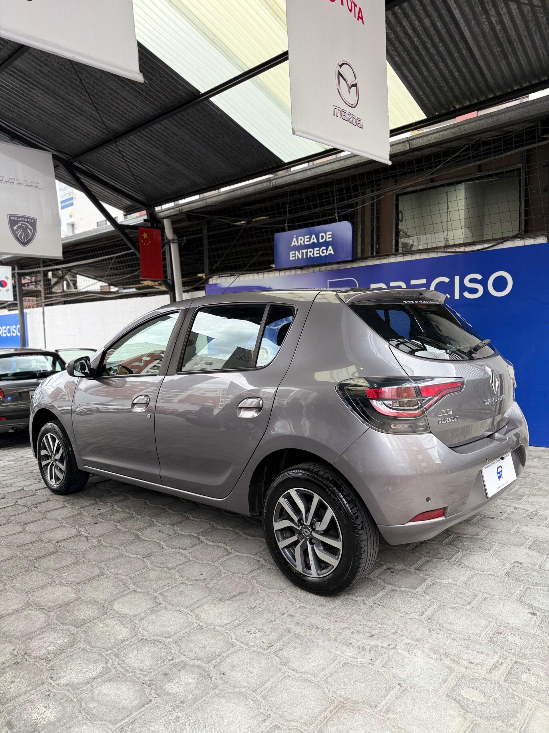 RENAULT – SANDERO INTENS FASE II AC 1.6 5p 4×4 TM