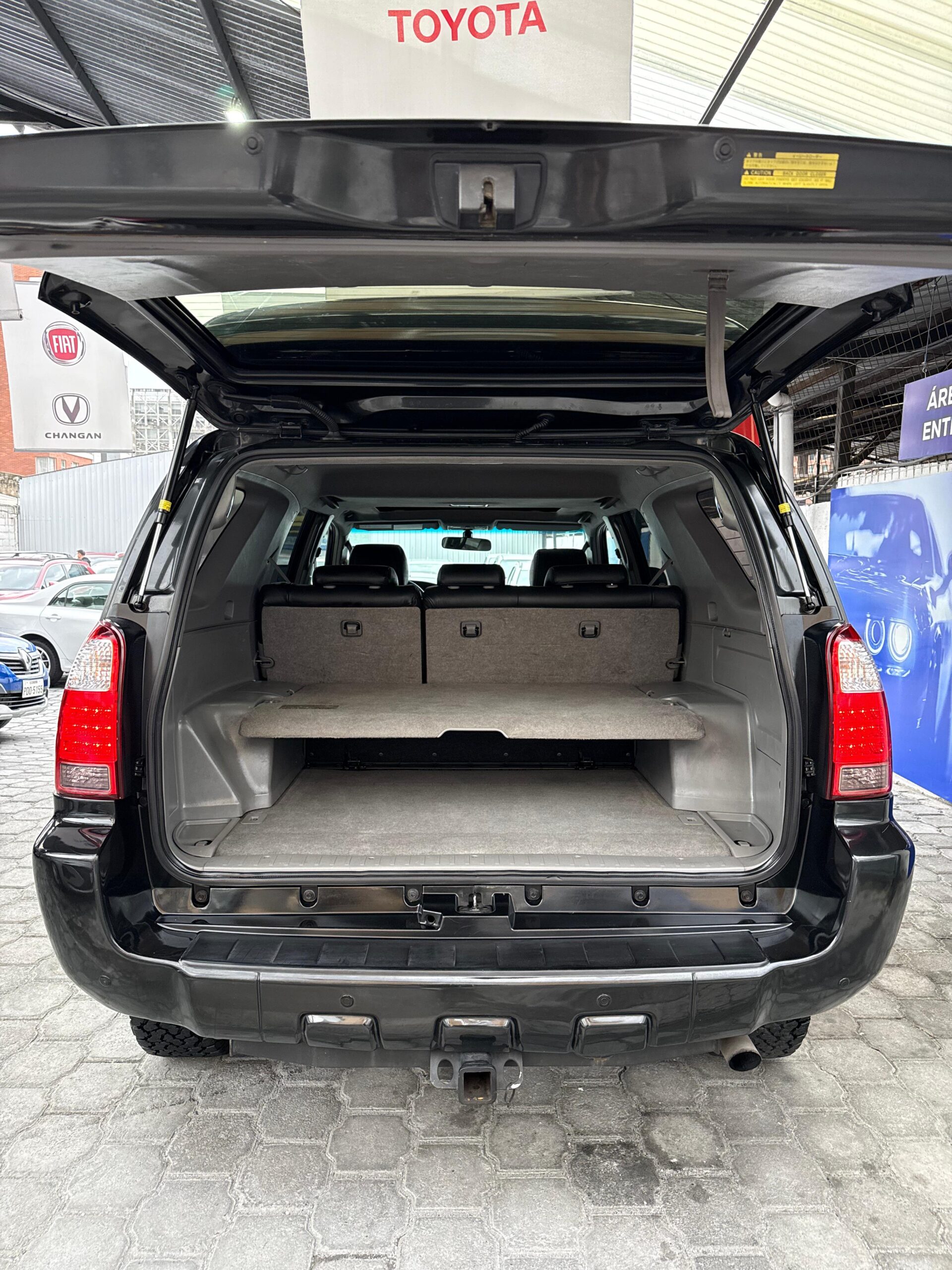 TOYOTA – 4RUNNER SR5 AC 4.0 4×4 TA