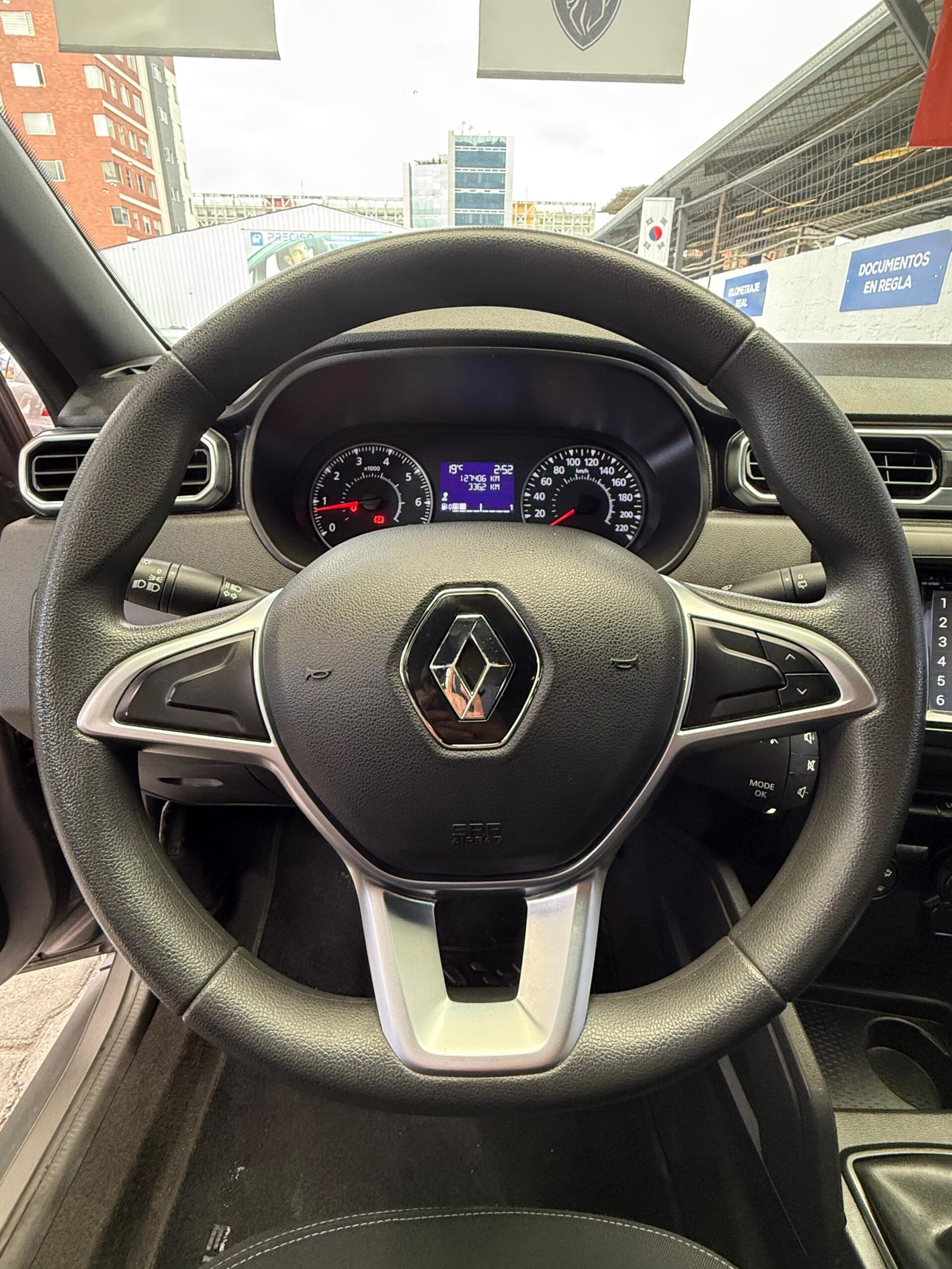 RENAULT – DUSTER ZEN AC 1.6 5p 4×2 TM