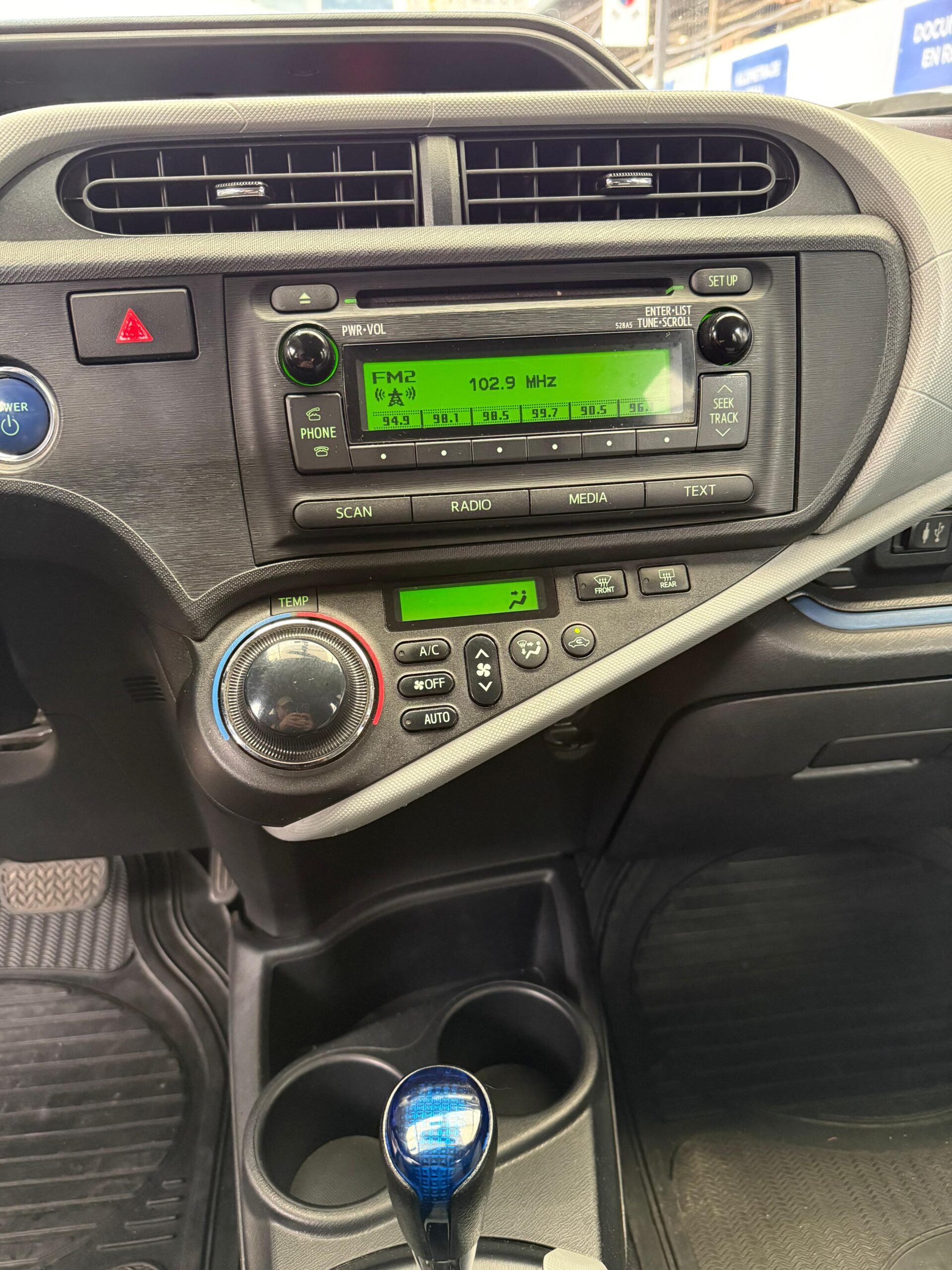 TOYOTA – PRIUS C AC 1.5 5p 4×2 TA