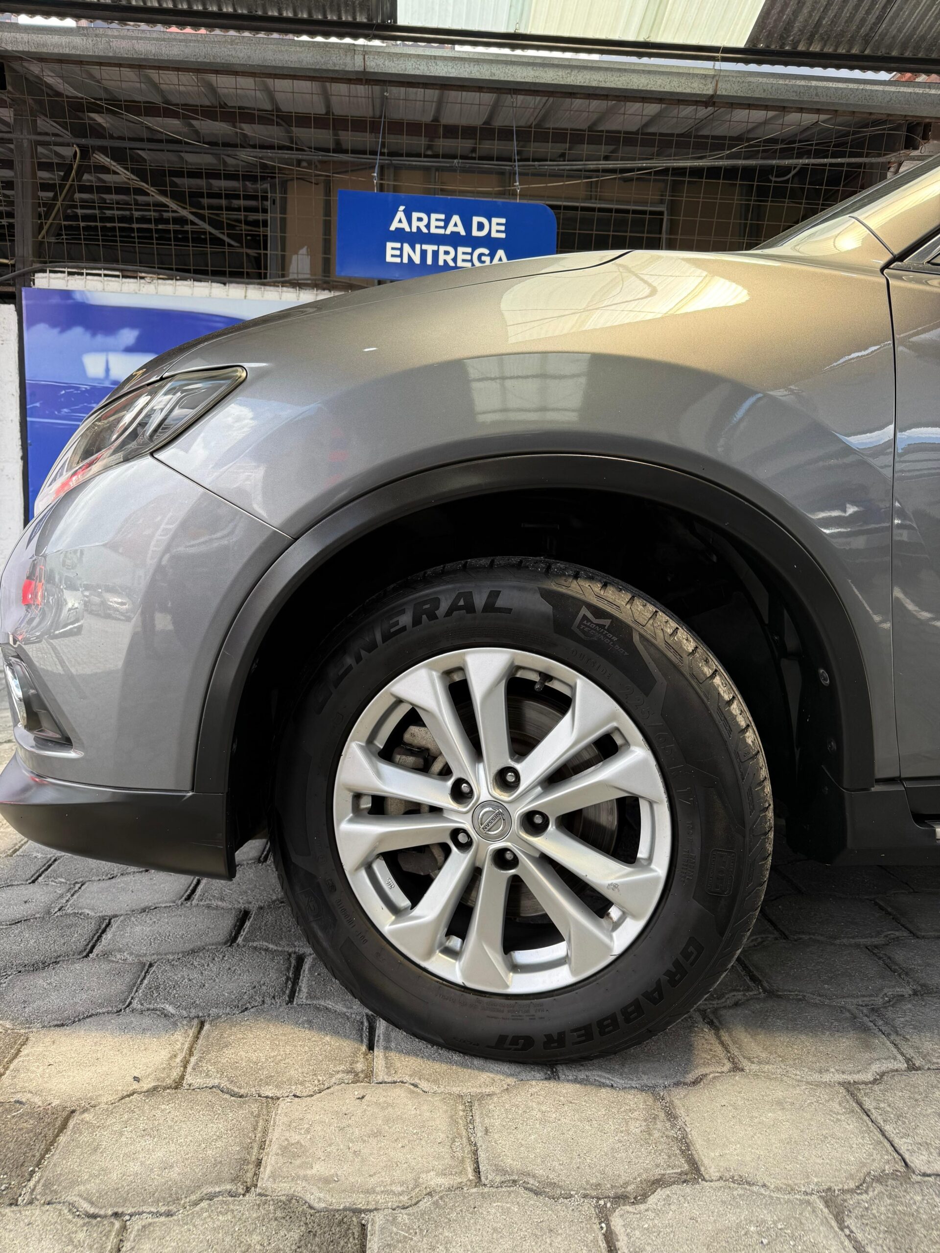 NISSAN – XTRAIL SENSE CVT AC 2.5 4×2 TA