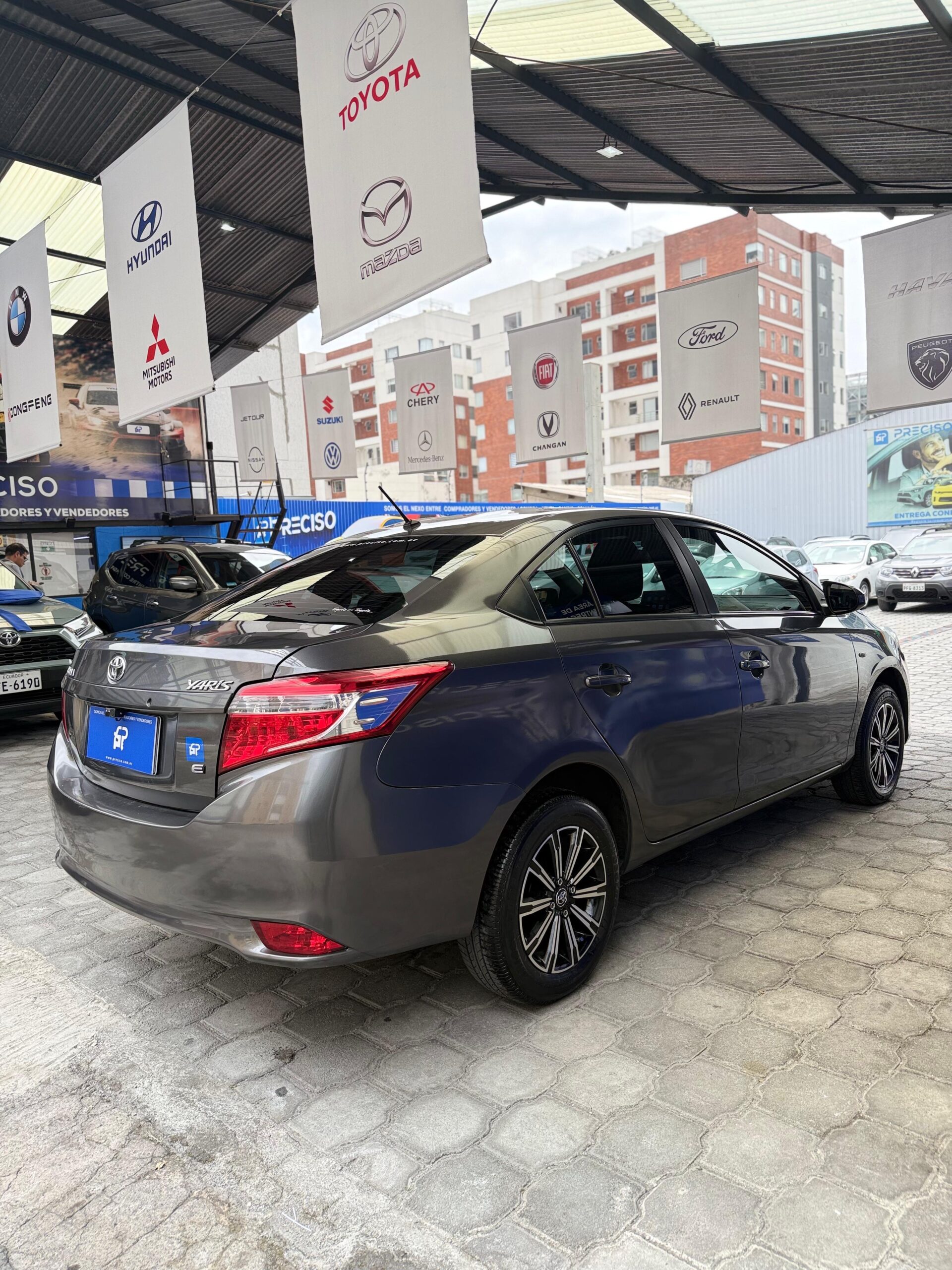 TOYOTA – YARIS SEDAN CVT AC 1.5 5p 4×2 TA