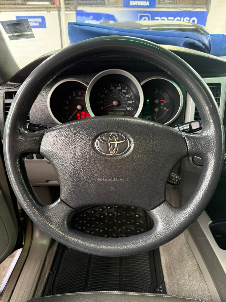 TOYOTA – 4RUNNER SR5 AC 4.0 5p 4×4 TA