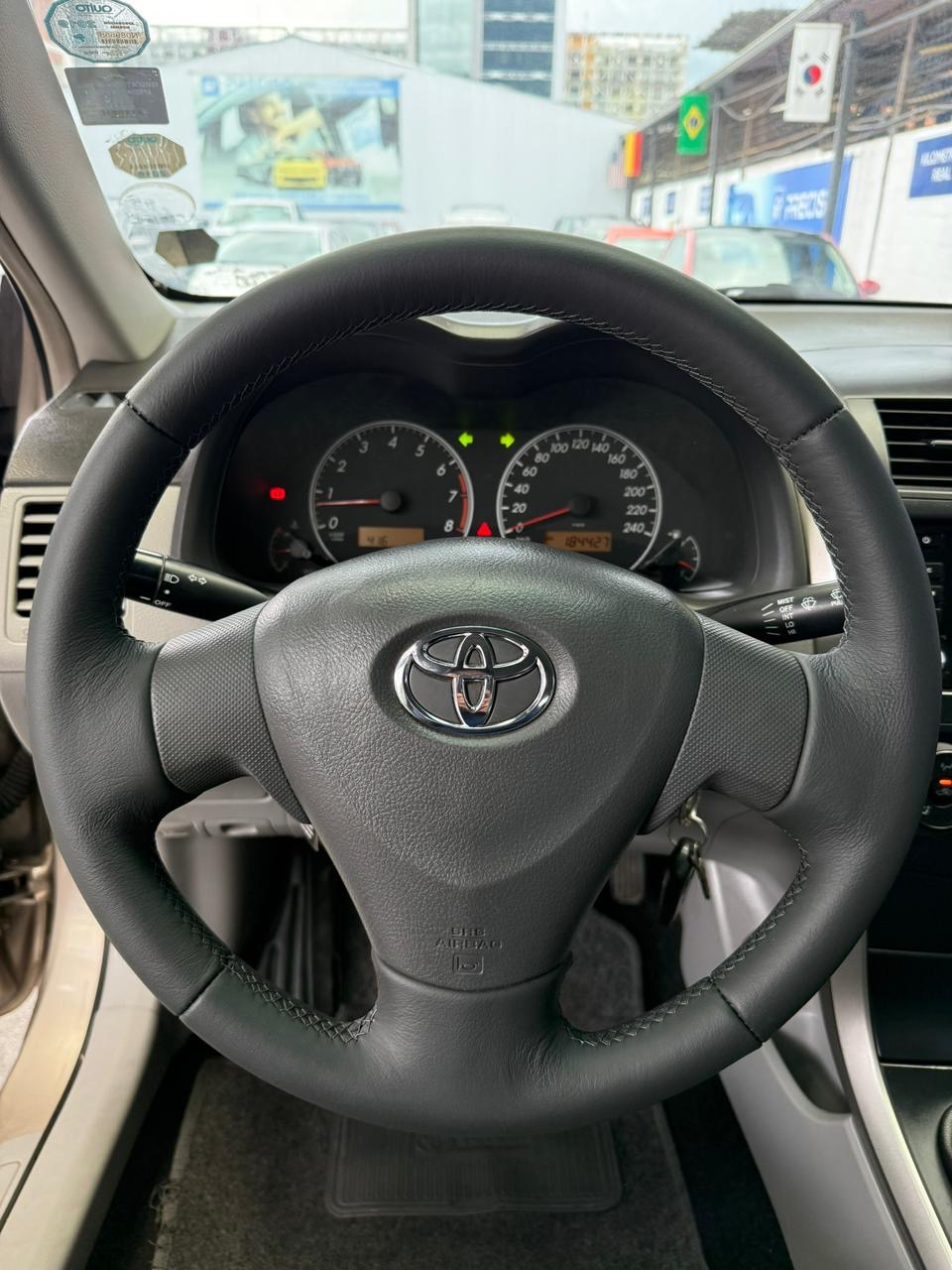 TOYOTA – COROLLA AC 1.6 5p 4×2 TM